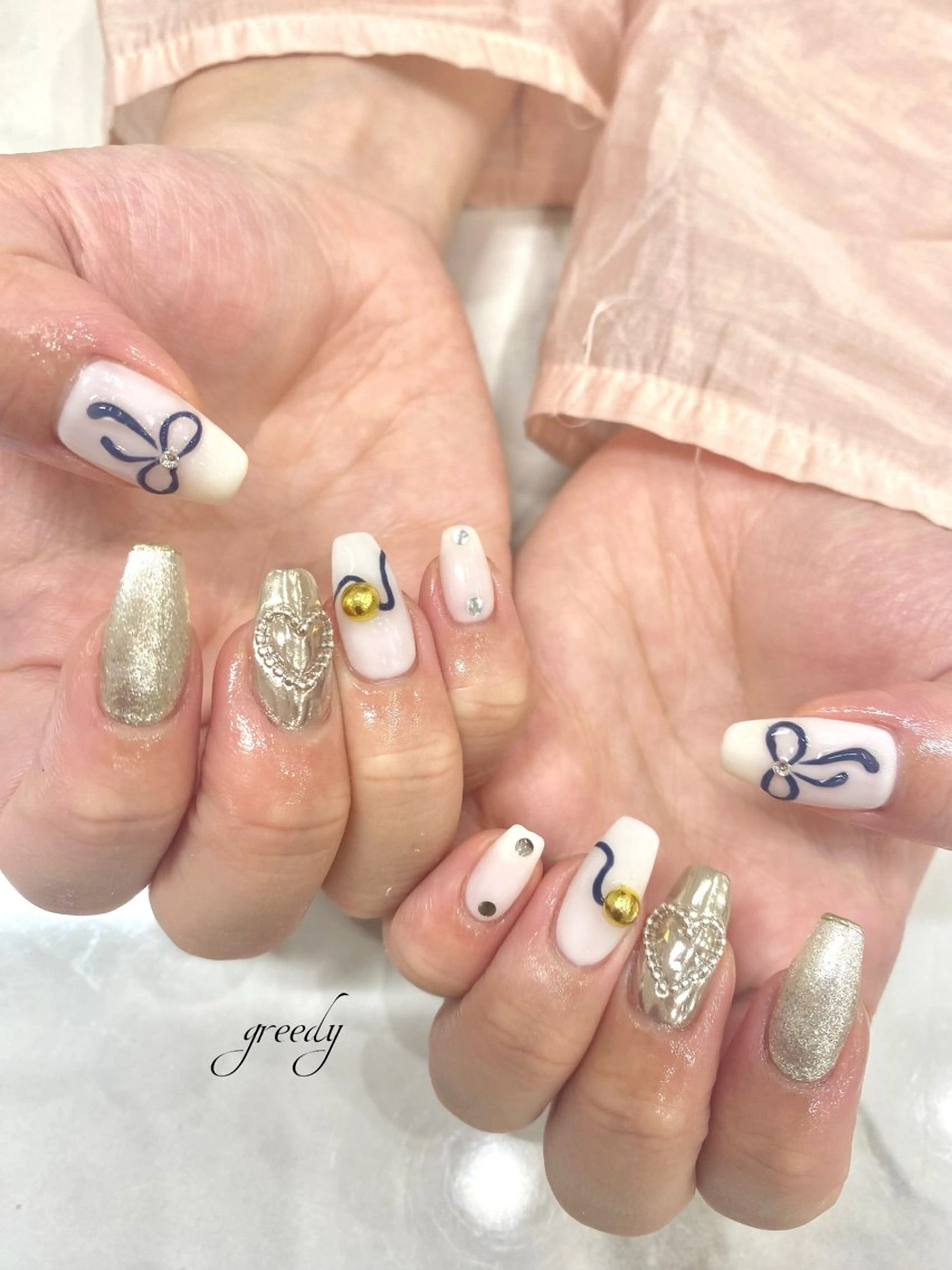 ネイル ぷっくりネイル リボン greedy 東山店 田之上のネイルデザイン
