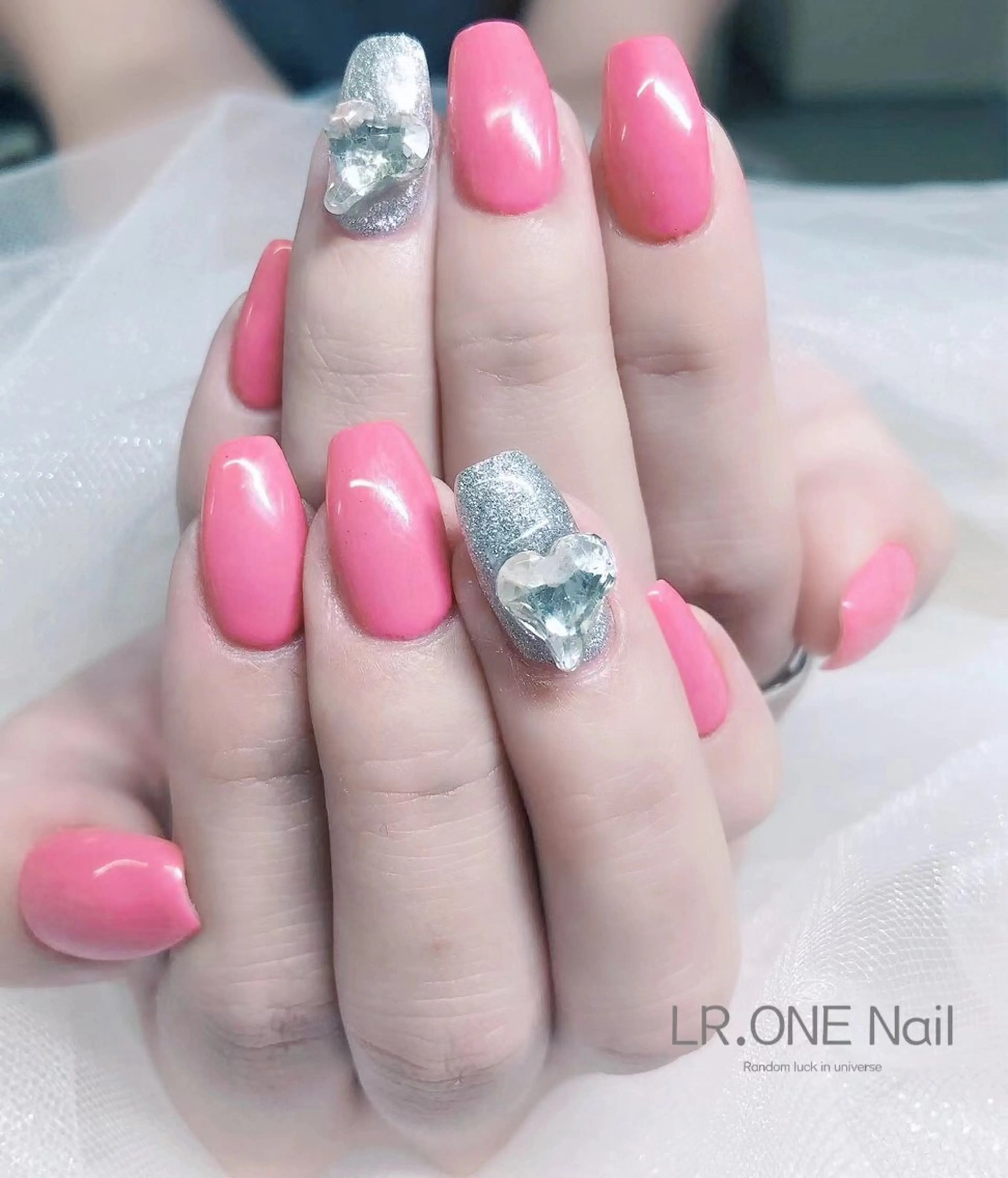 ネイル LR.ONE ヨウのネイルデザイン