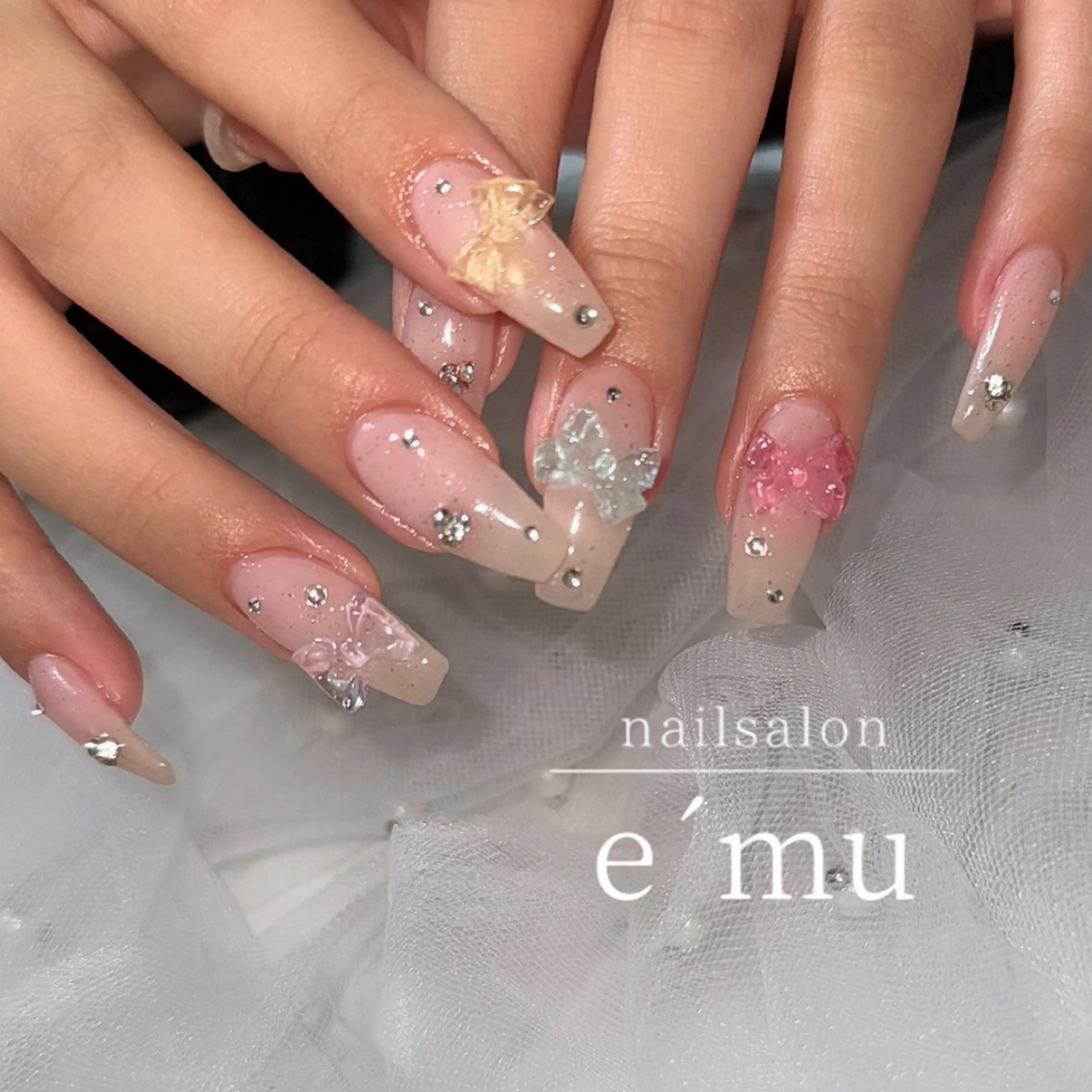 ネイル ハンドネイル nailsalon e´muのネイルデザイン