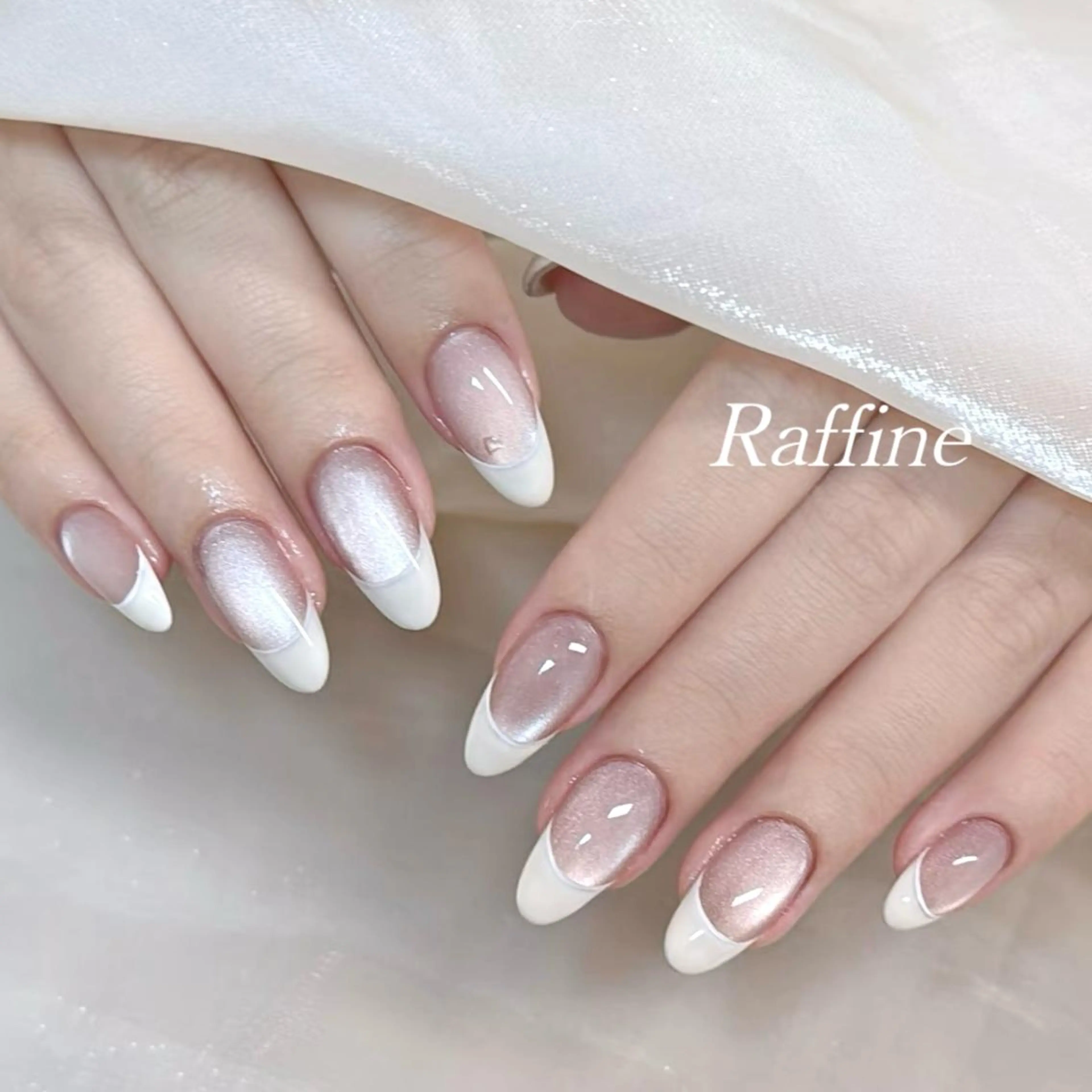 ネイル RAFFINE 月🦋🩵のネイルデザイン