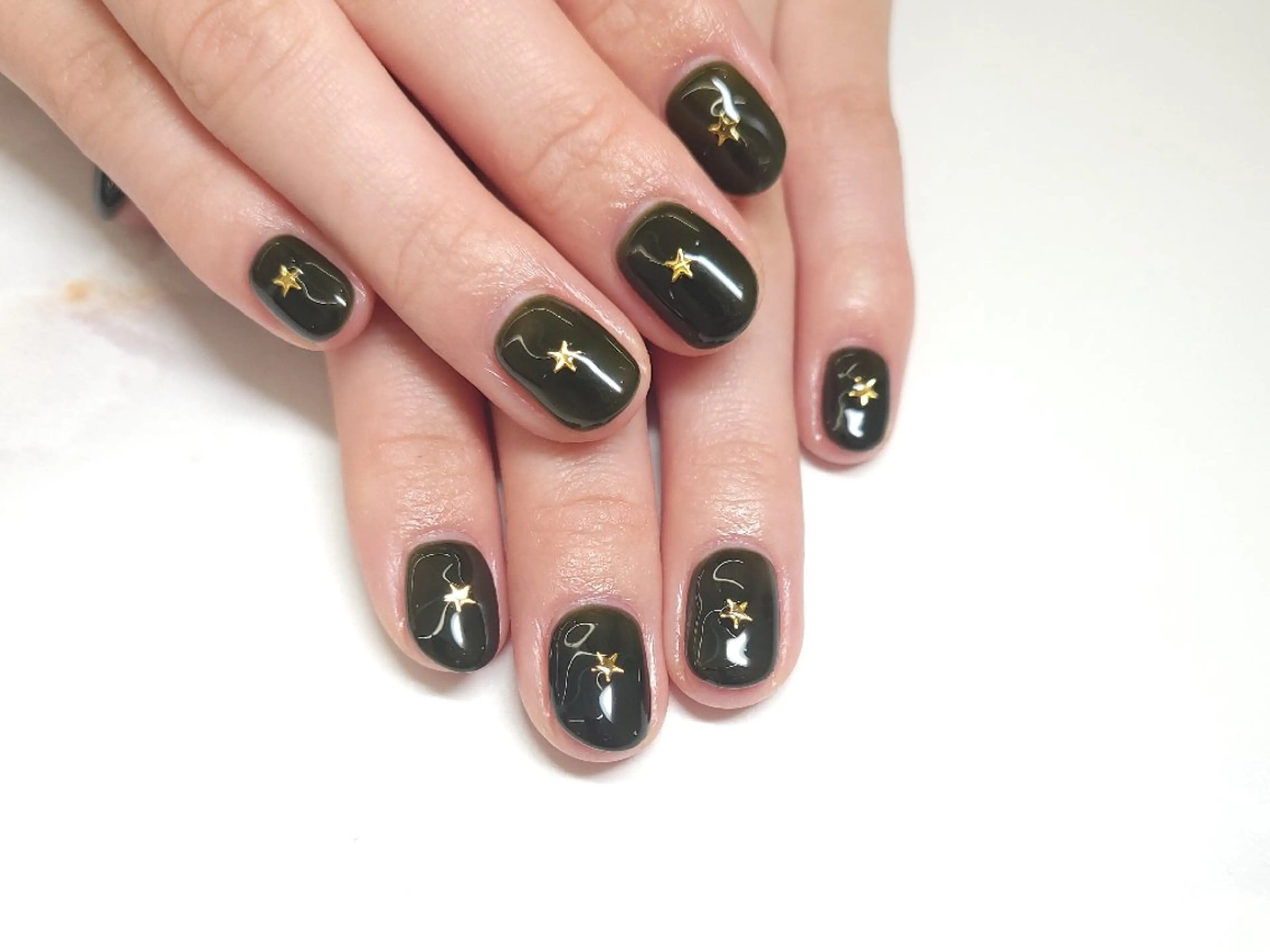 ネイル ジェルネイル パラジェル WHITELY みどりのネイルデザイン