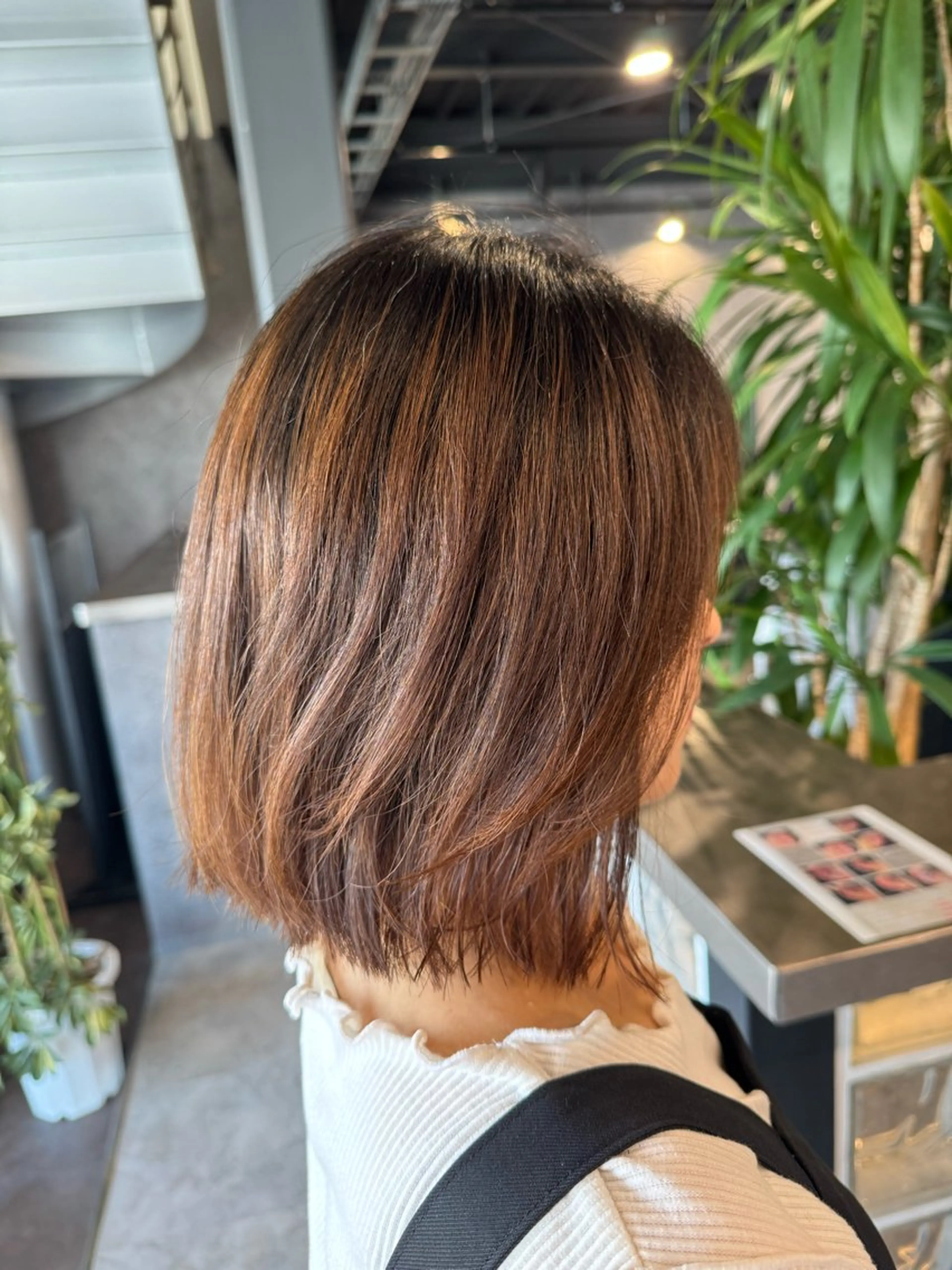 ミディアム ボブ カット ink Runaのヘアスタイル