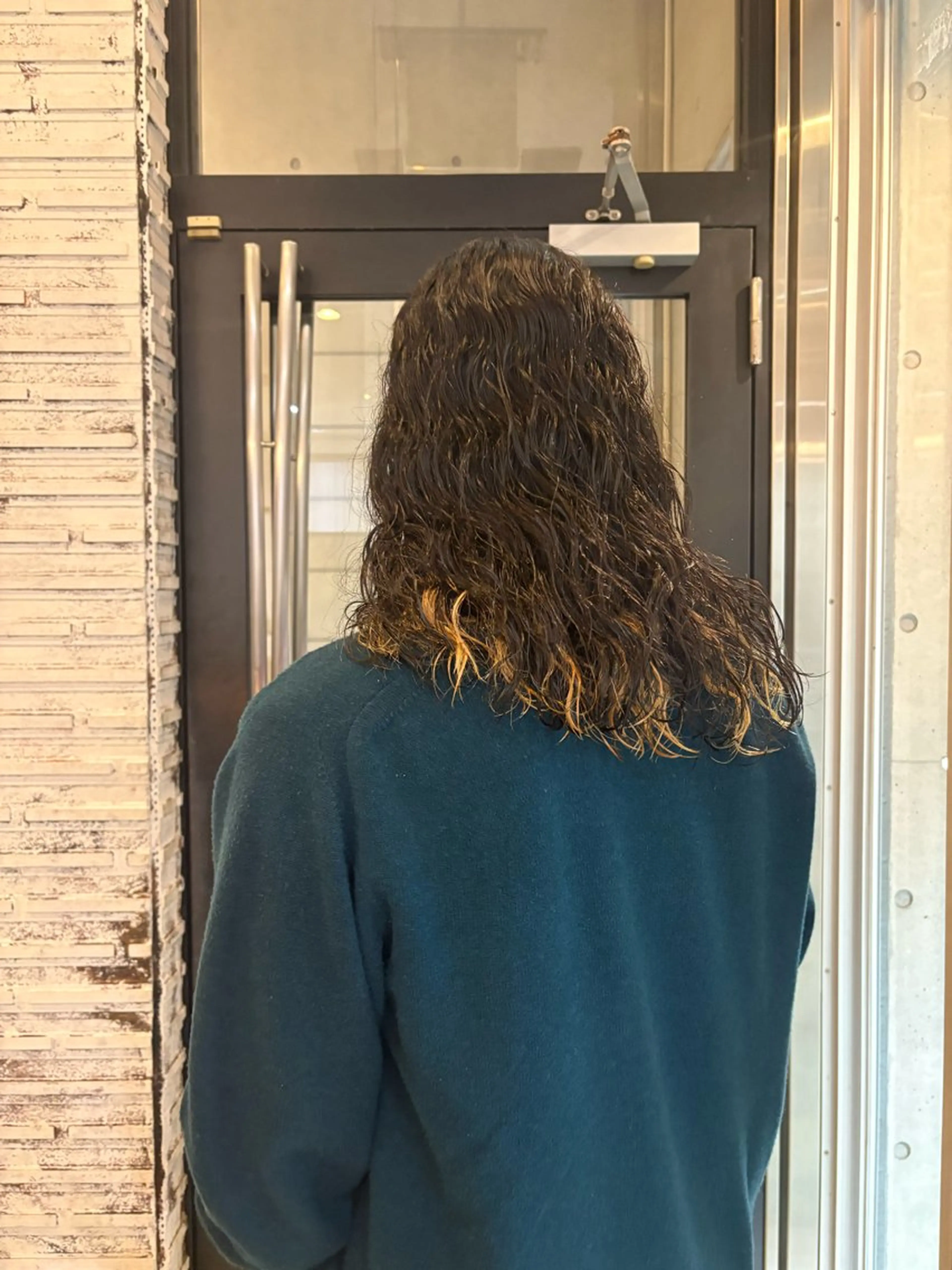 ロング パーマ パーマ/カラーモデル ななほのヘアスタイル