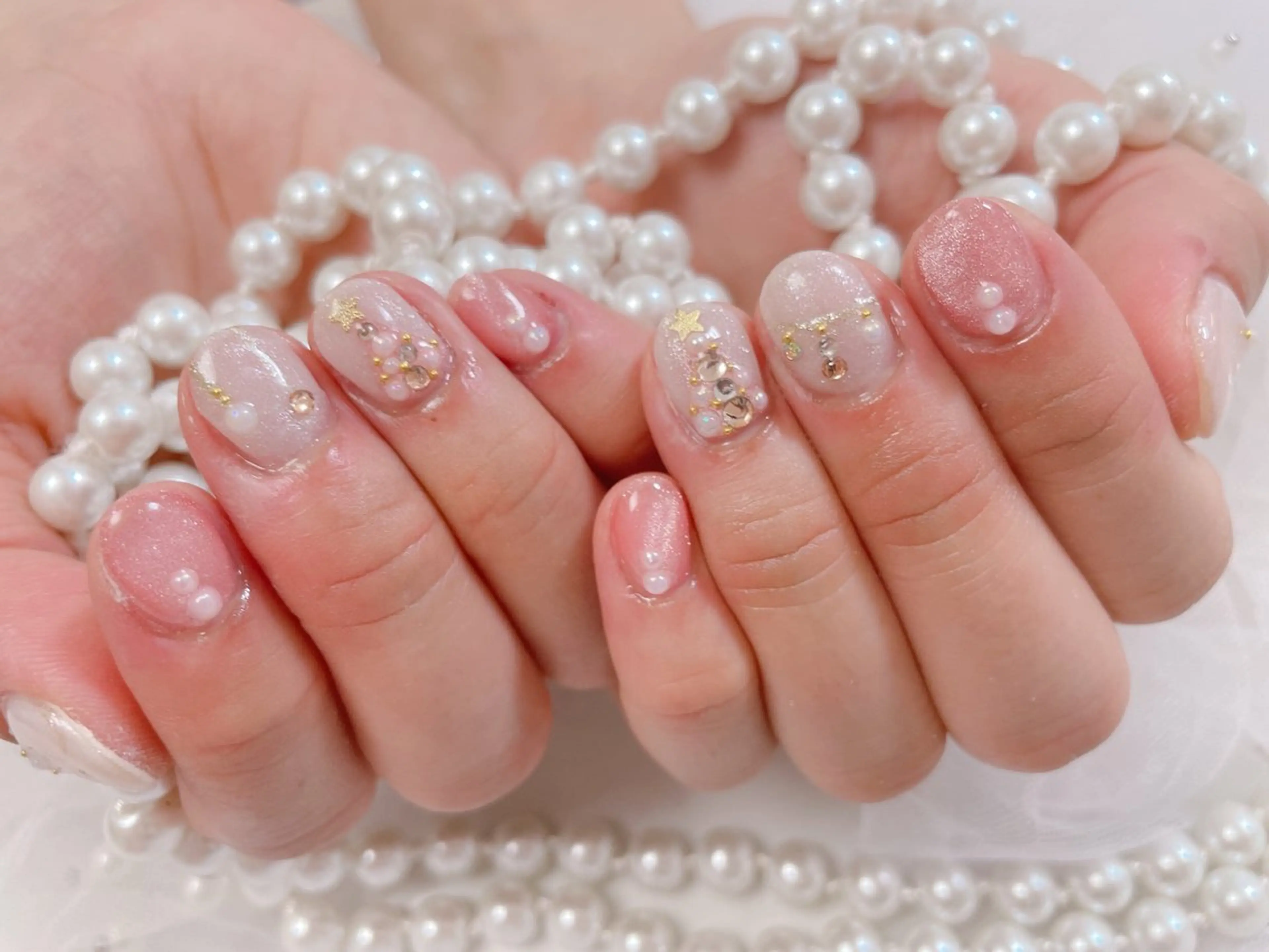 ネイル ハンドネイル ハンドケア ネイルサロンエクラ 🫧Shizukaのネイルデザイン