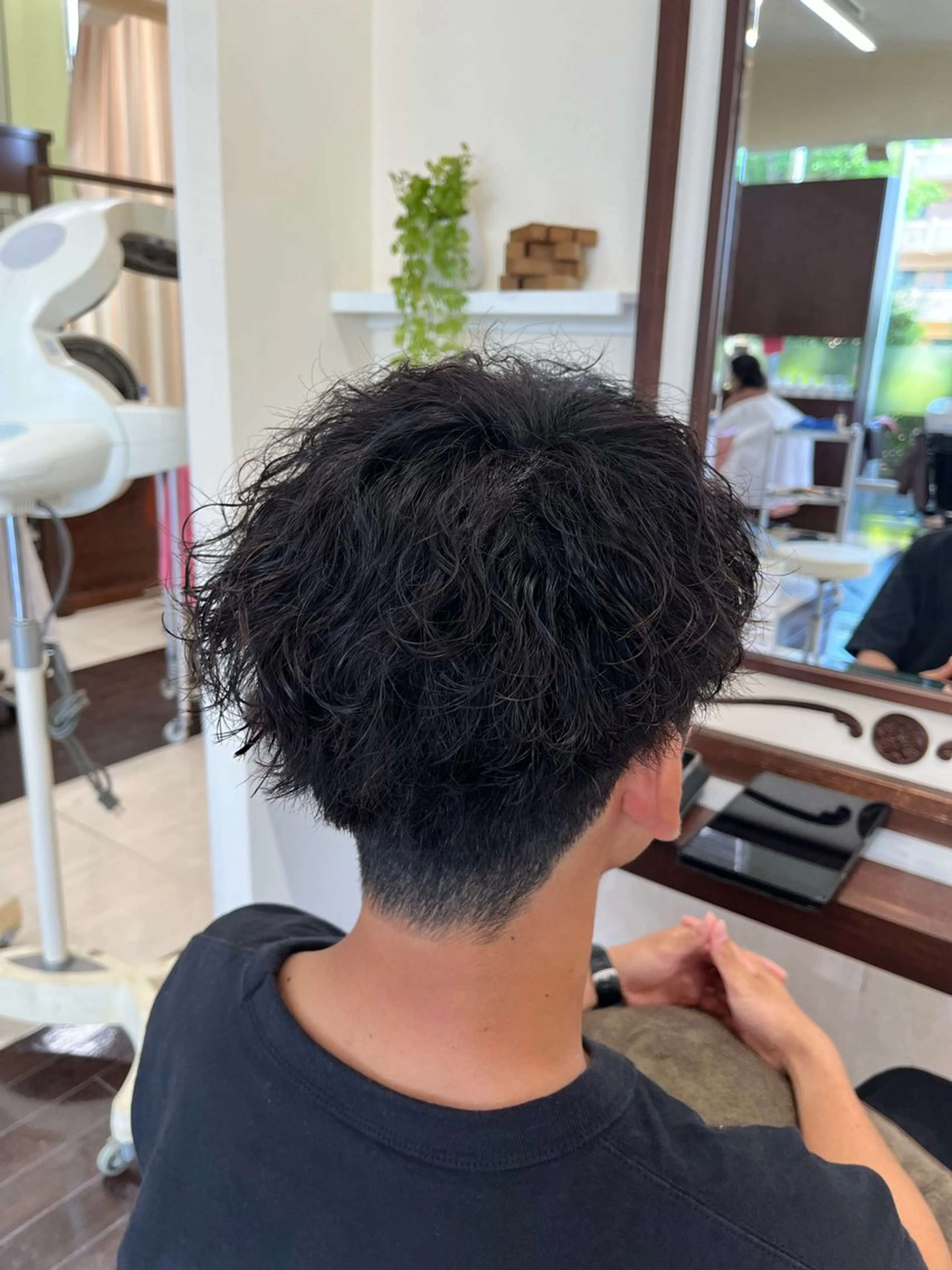 ショート パーマ メンズ マッシュ メンズパーマ 刈り上げ 波巻きパーマ スパイラルパーマ AROH  men's cut&men's perm 船橋店所属・🧊メンズ特化🧊 高木航希のヘアスタイル