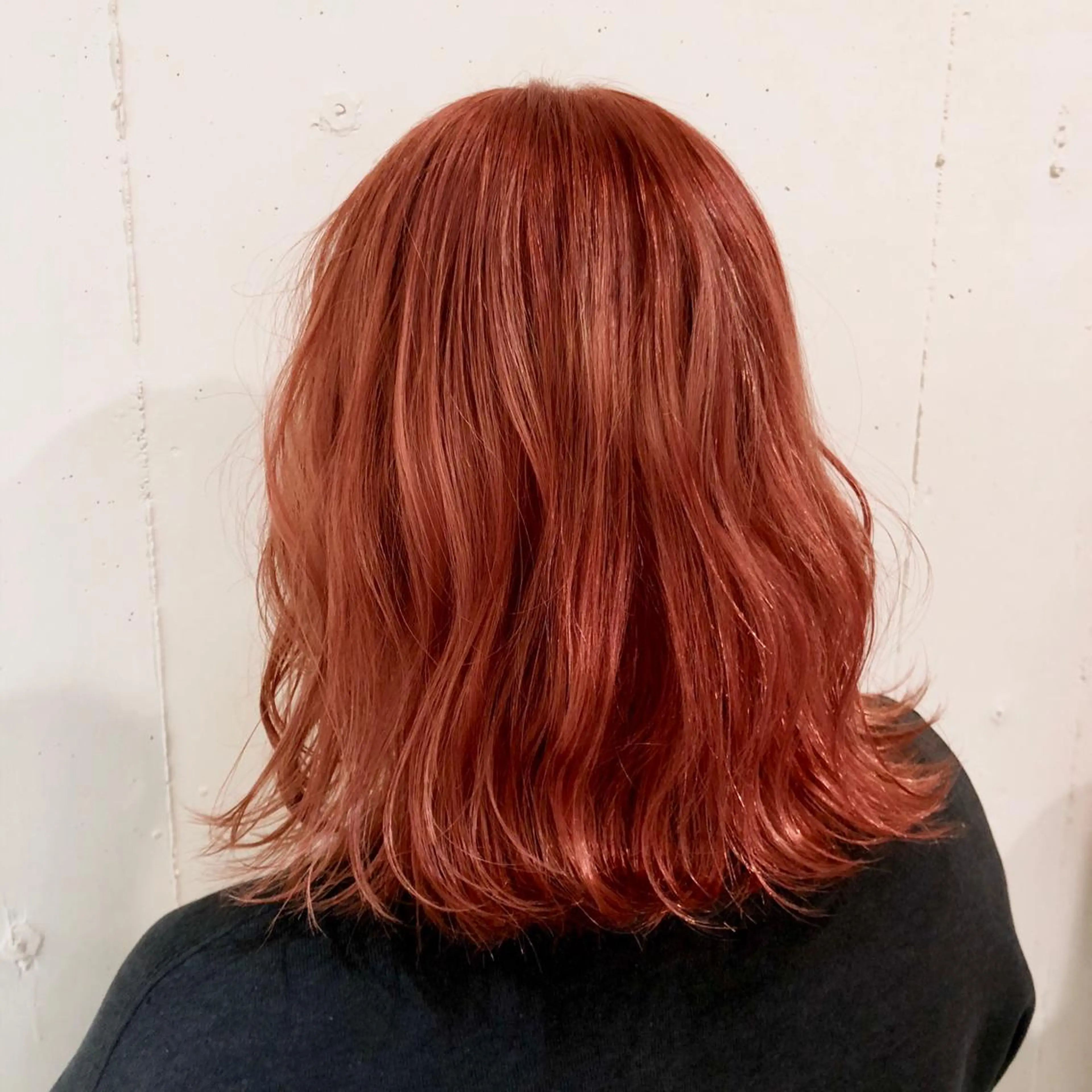 ミディアム カラー パーマ ヘアアレンジ ブリーチ グラデーションカラー ハイライトカラー インナーカラー オレンジ 【ツヤ髪美容師】 ツダケイスケのヘアスタイル