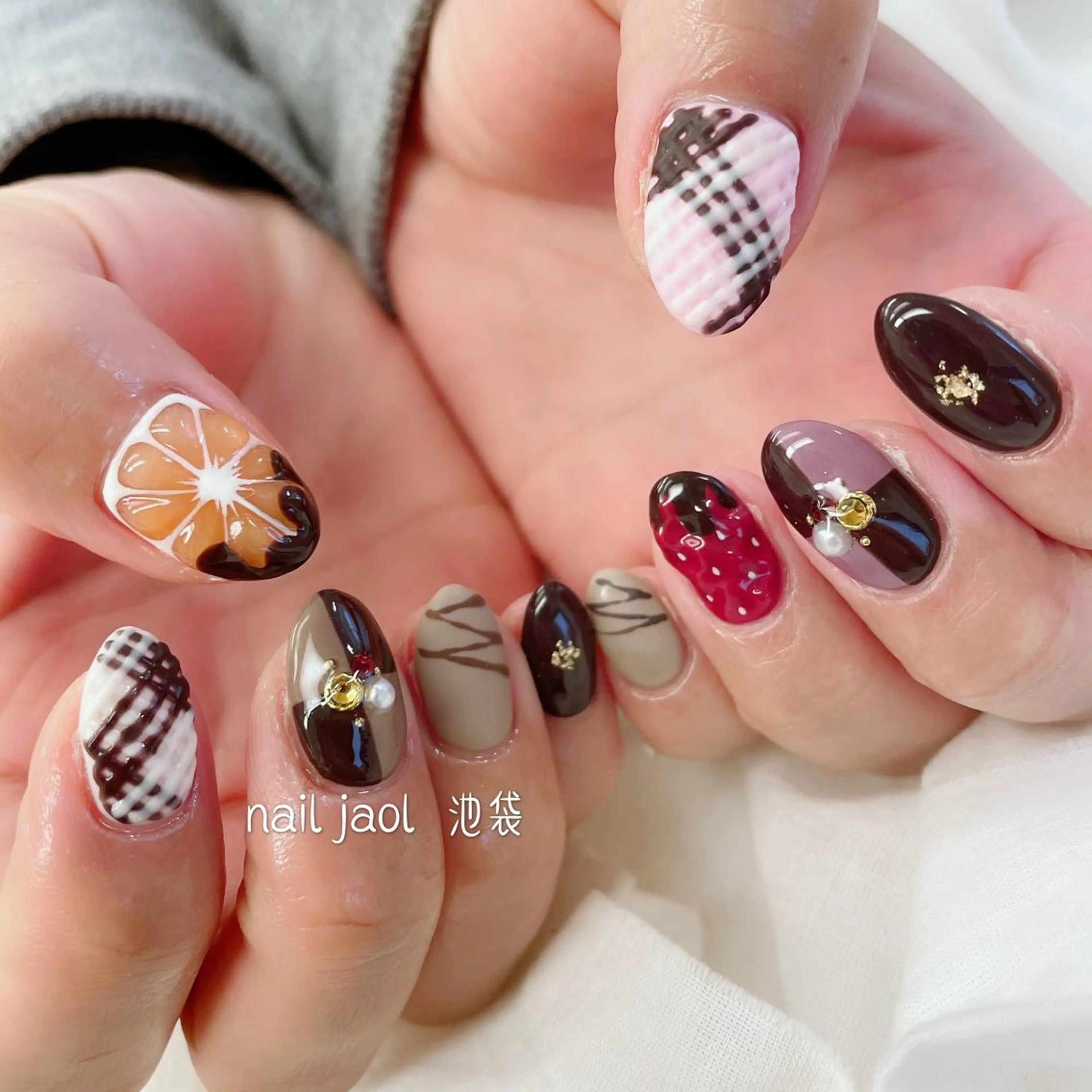 ミディアム nail jaol池袋店所属・ネイルJaol 池袋のネイルデザイン