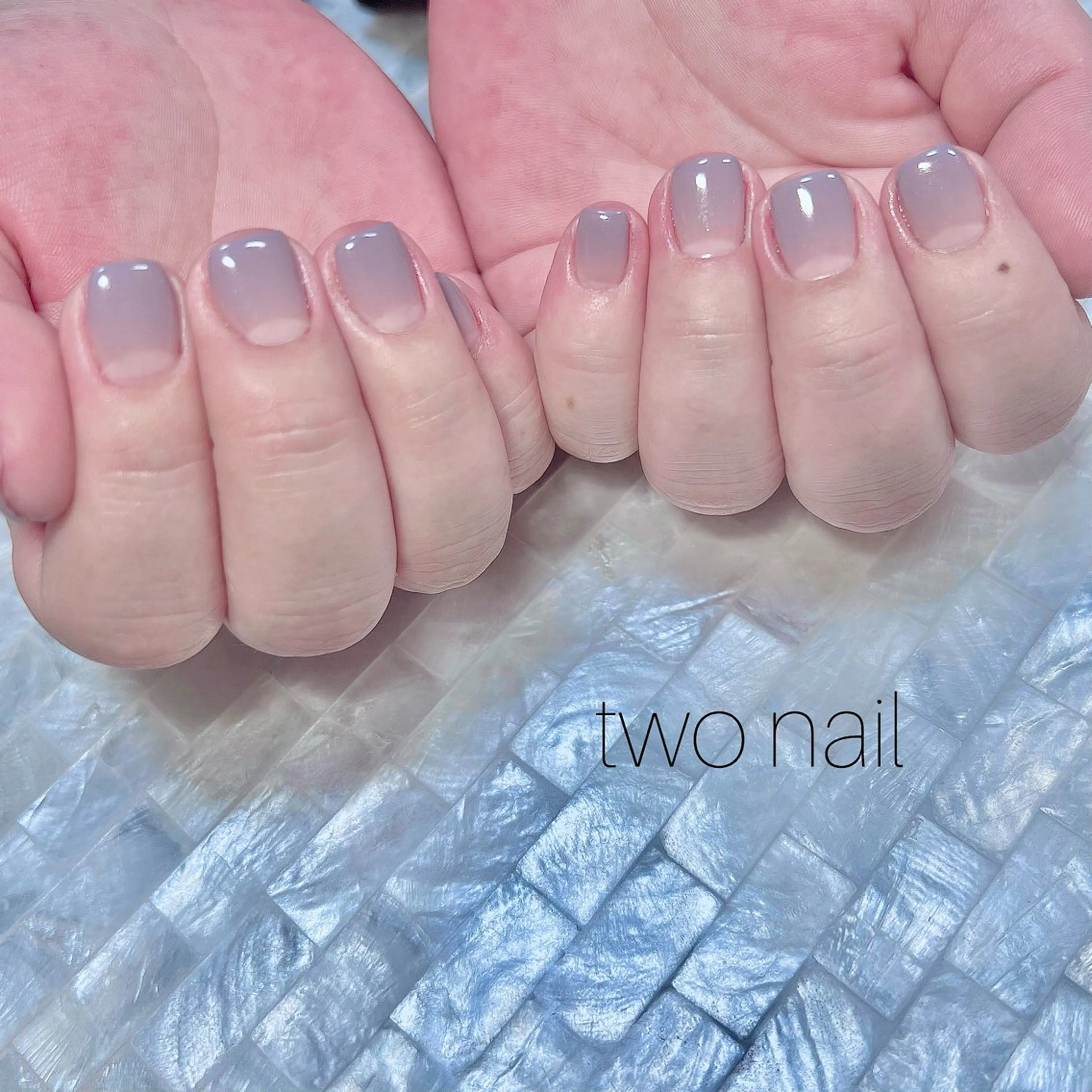 ネイル ネイルチップ ホワイト ハンドネイル two nailのネイルデザイン