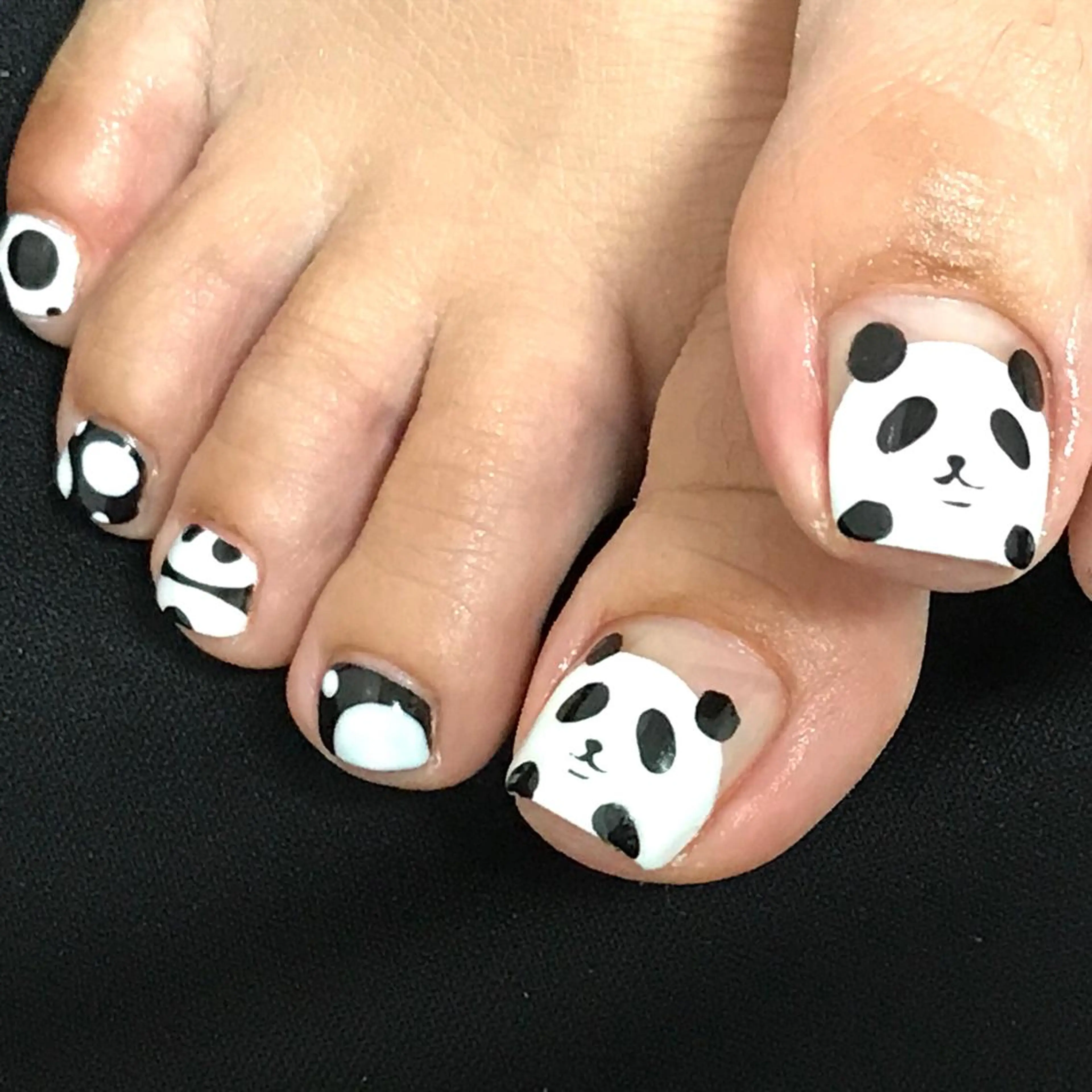 ネイル フットネイル ステラ marikominoのネイルデザイン