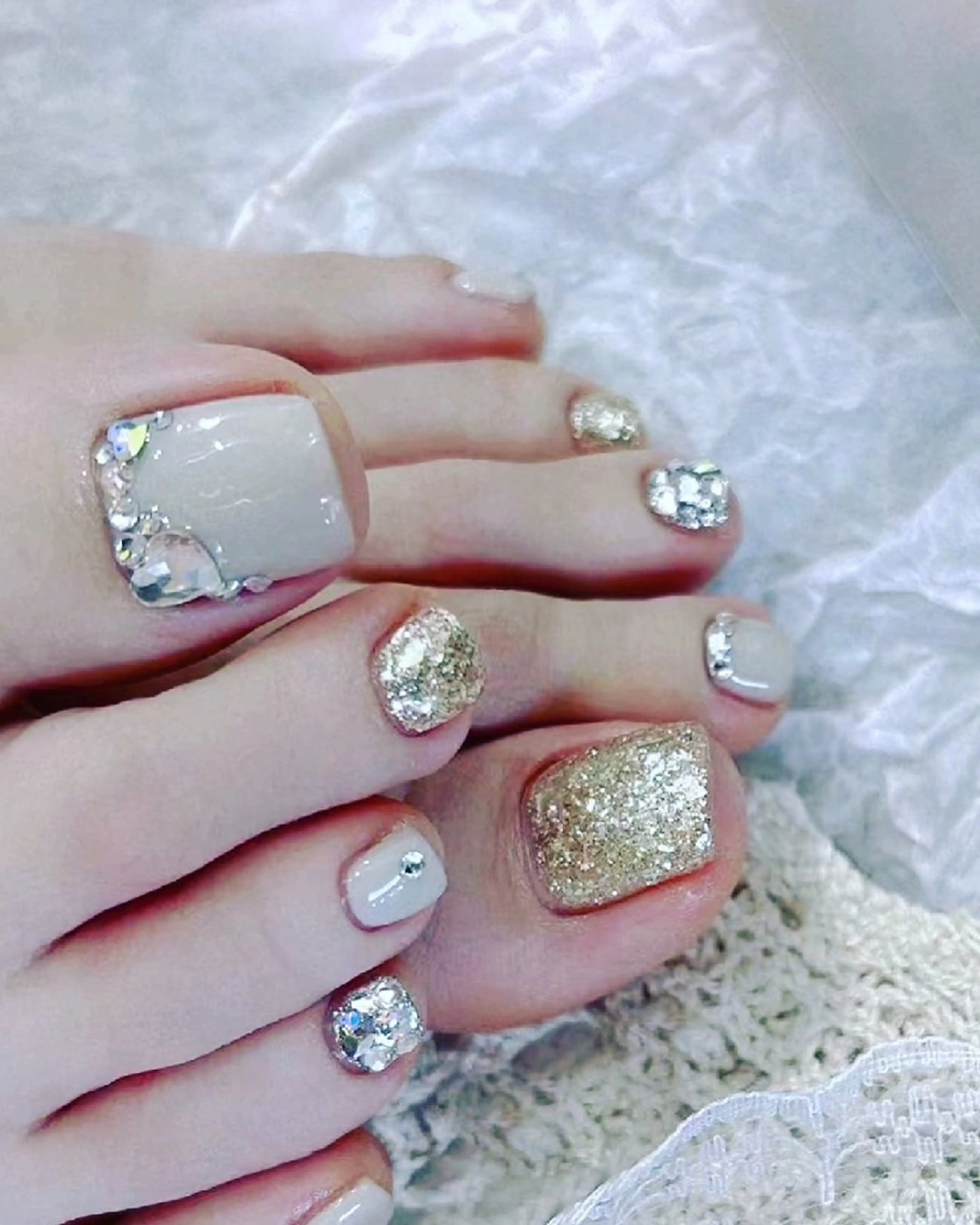 ネイル フットネイル saron  Rubyのネイルデザイン