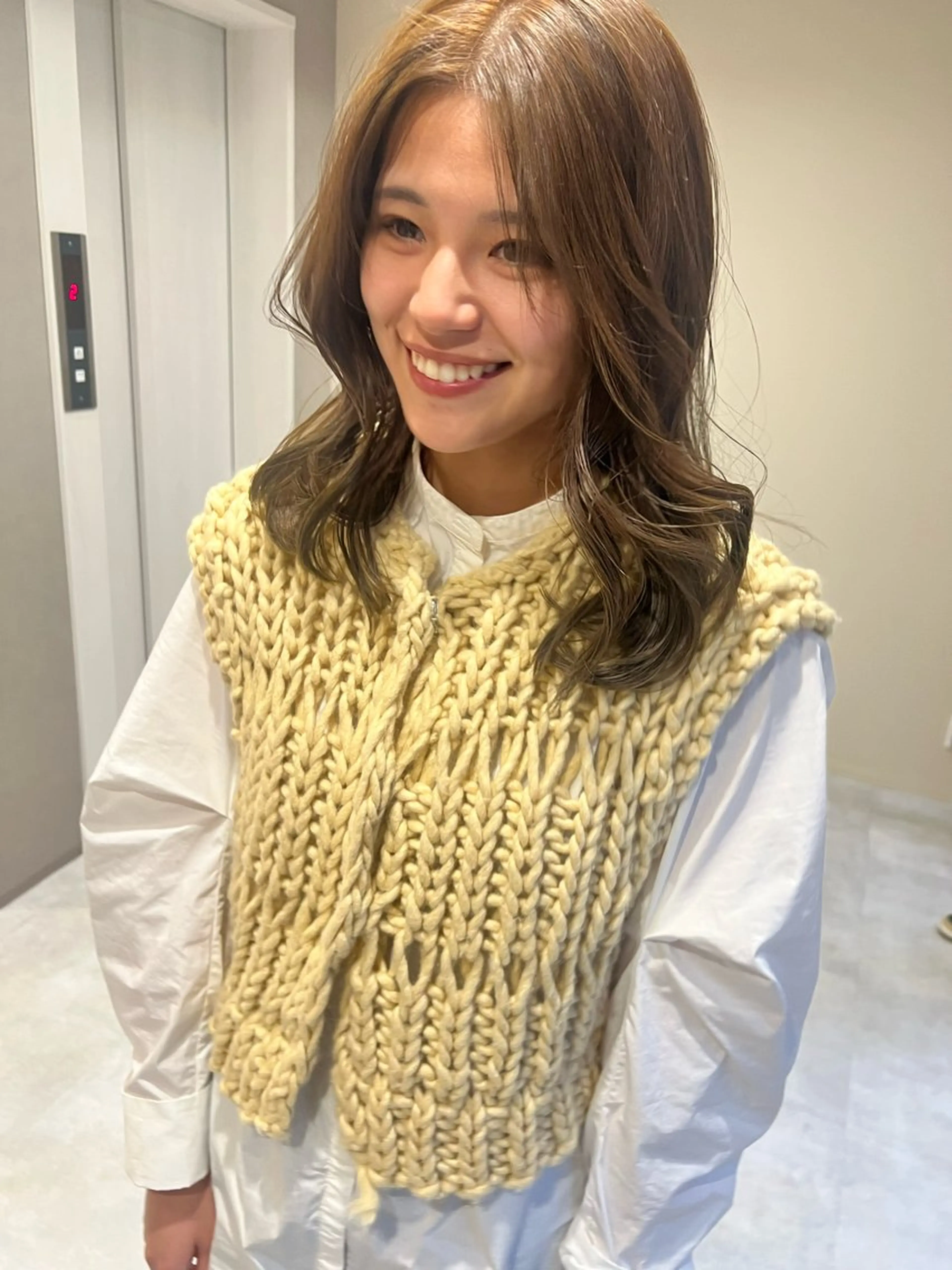 ミディアム カット ヘアカラー private salon  sill所属・🫧ツヤ髪個室美容室 安食茉莉🫧のヘアスタイル
