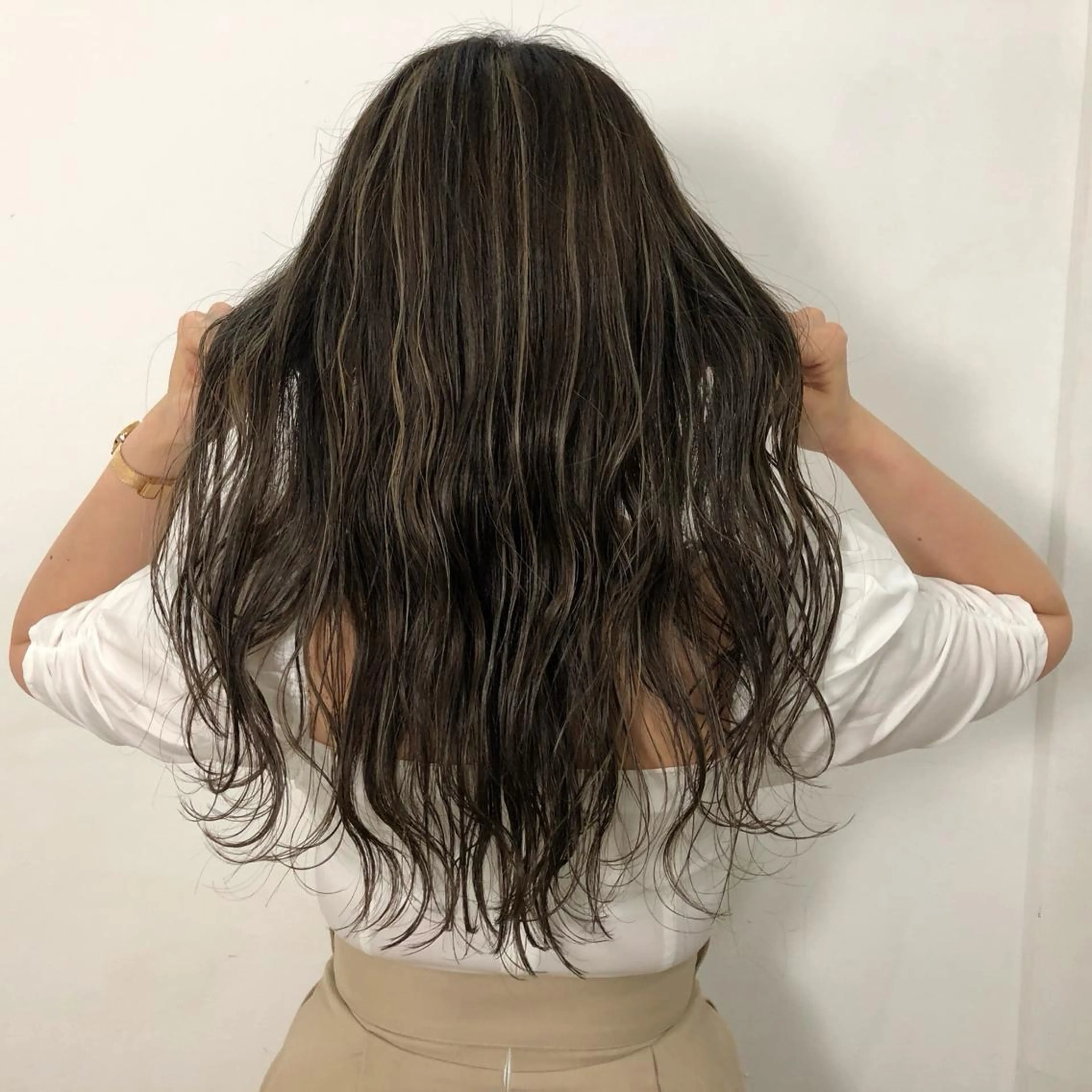 セミロング カラー Tao所属・藤川 大智のヘアスタイル