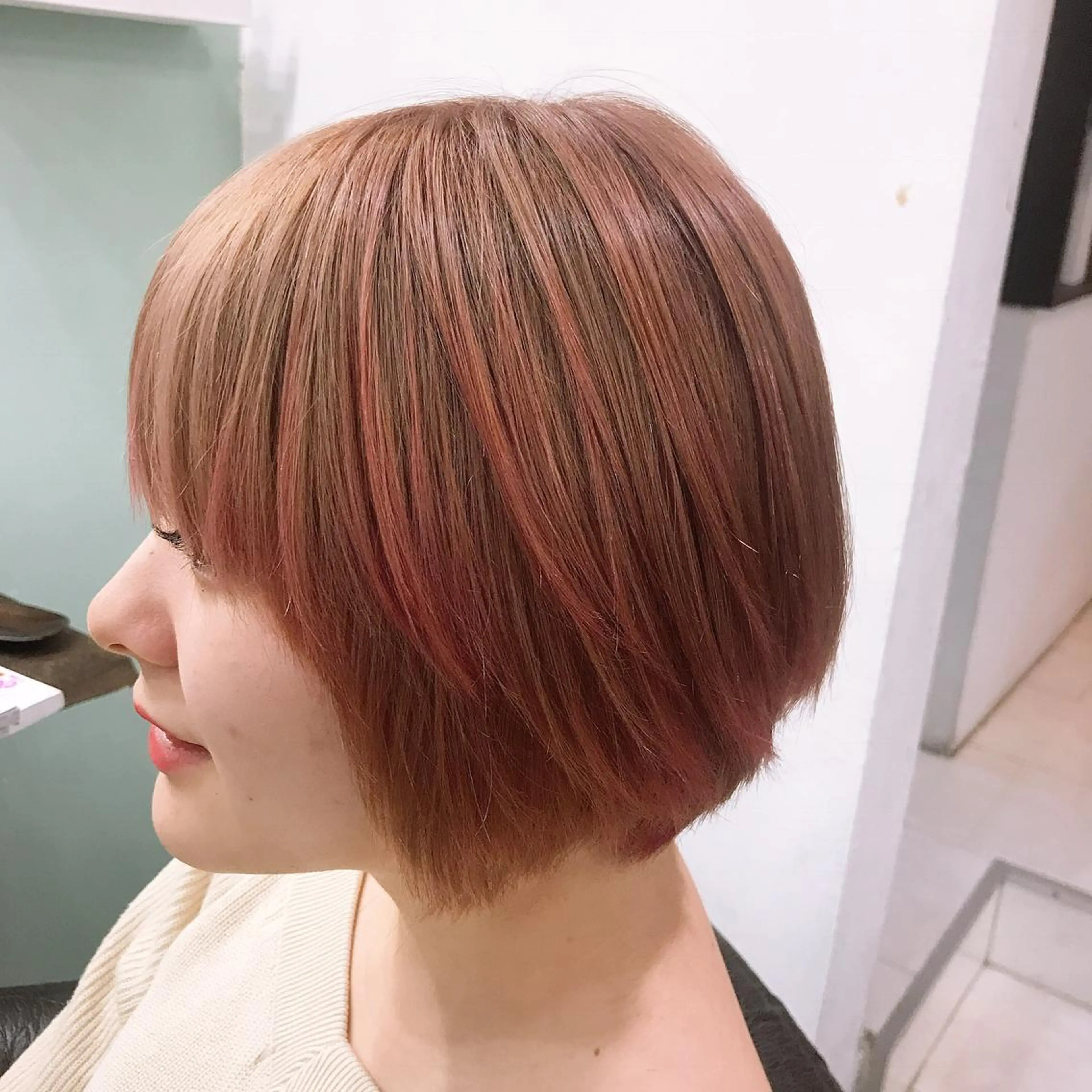 ショート R ri R takagiのヘアスタイル