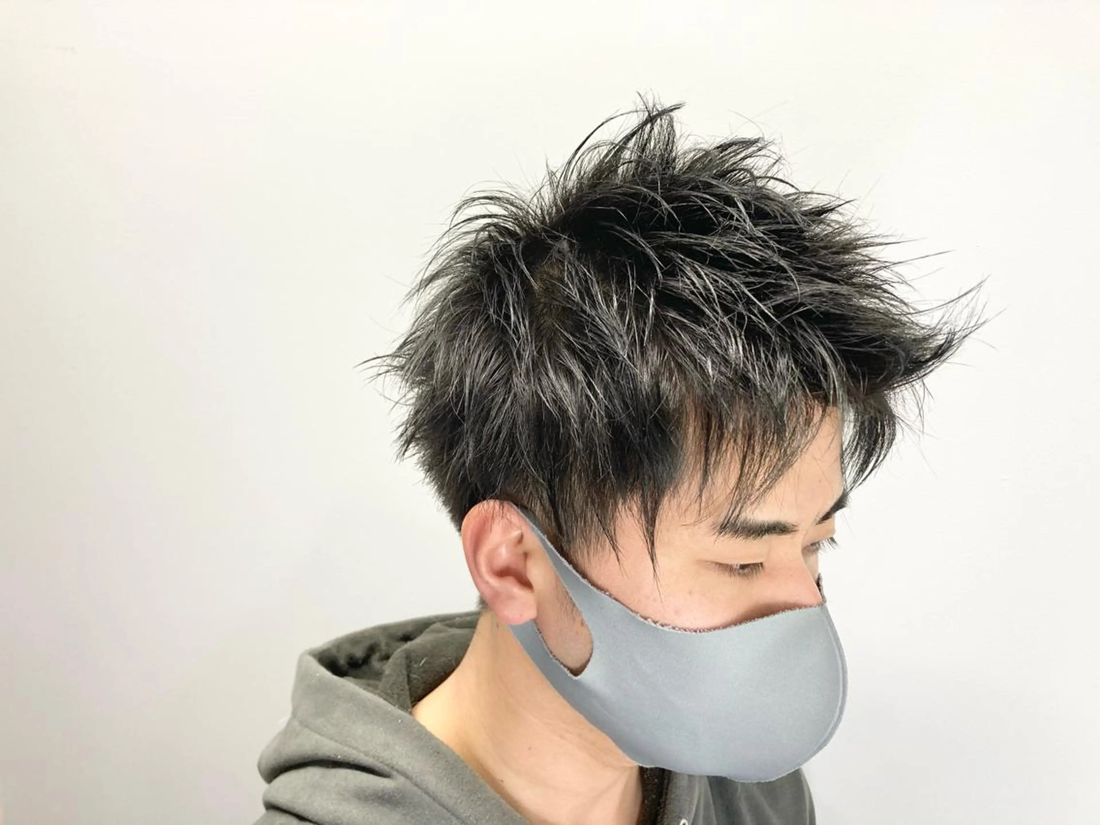 ショート メンズ モヒカン 透明感ハイトーン☆ 今津 佑太のヘアスタイル