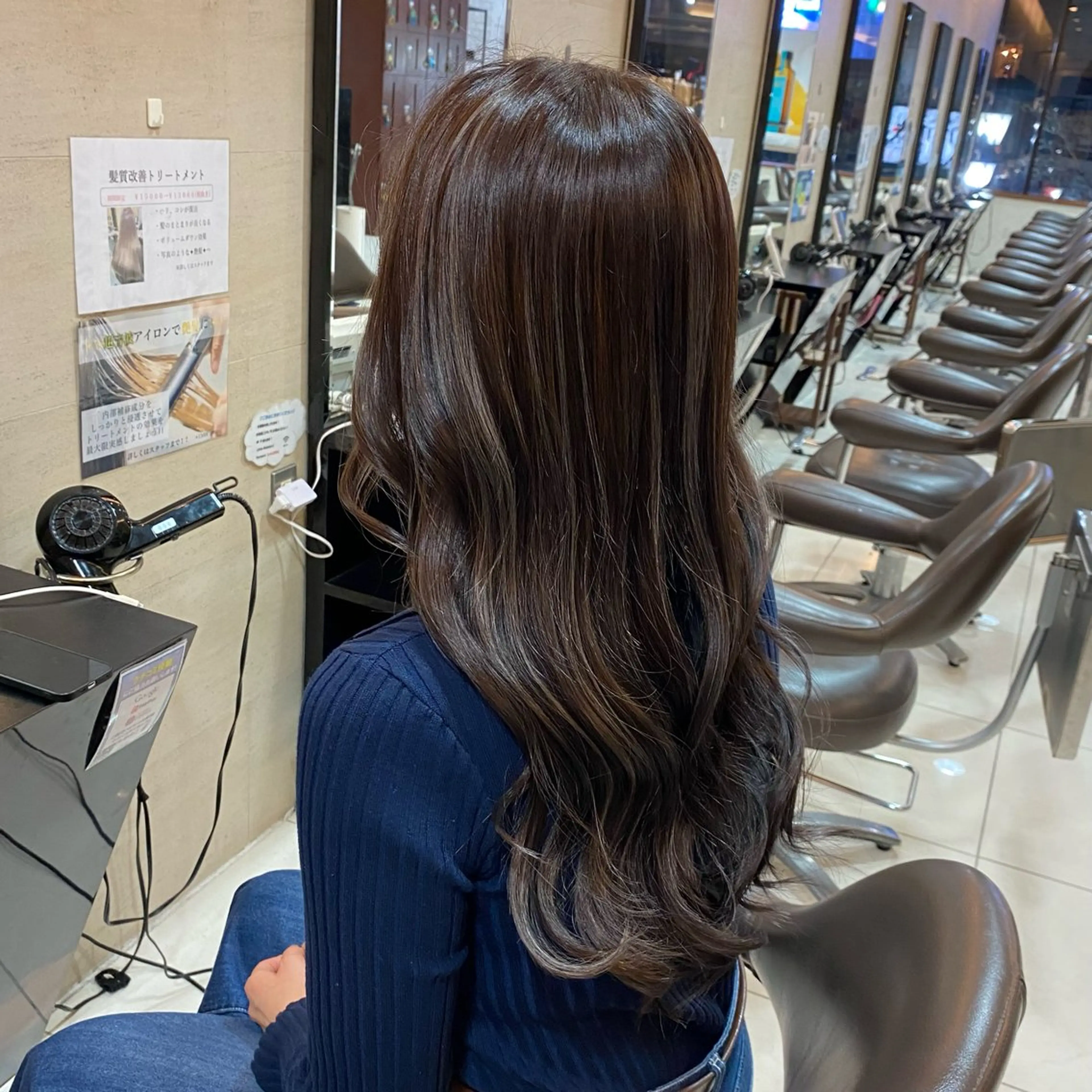 ロング ハイライト ヘアセット girly hair 💗SHINO💗のヘアスタイル