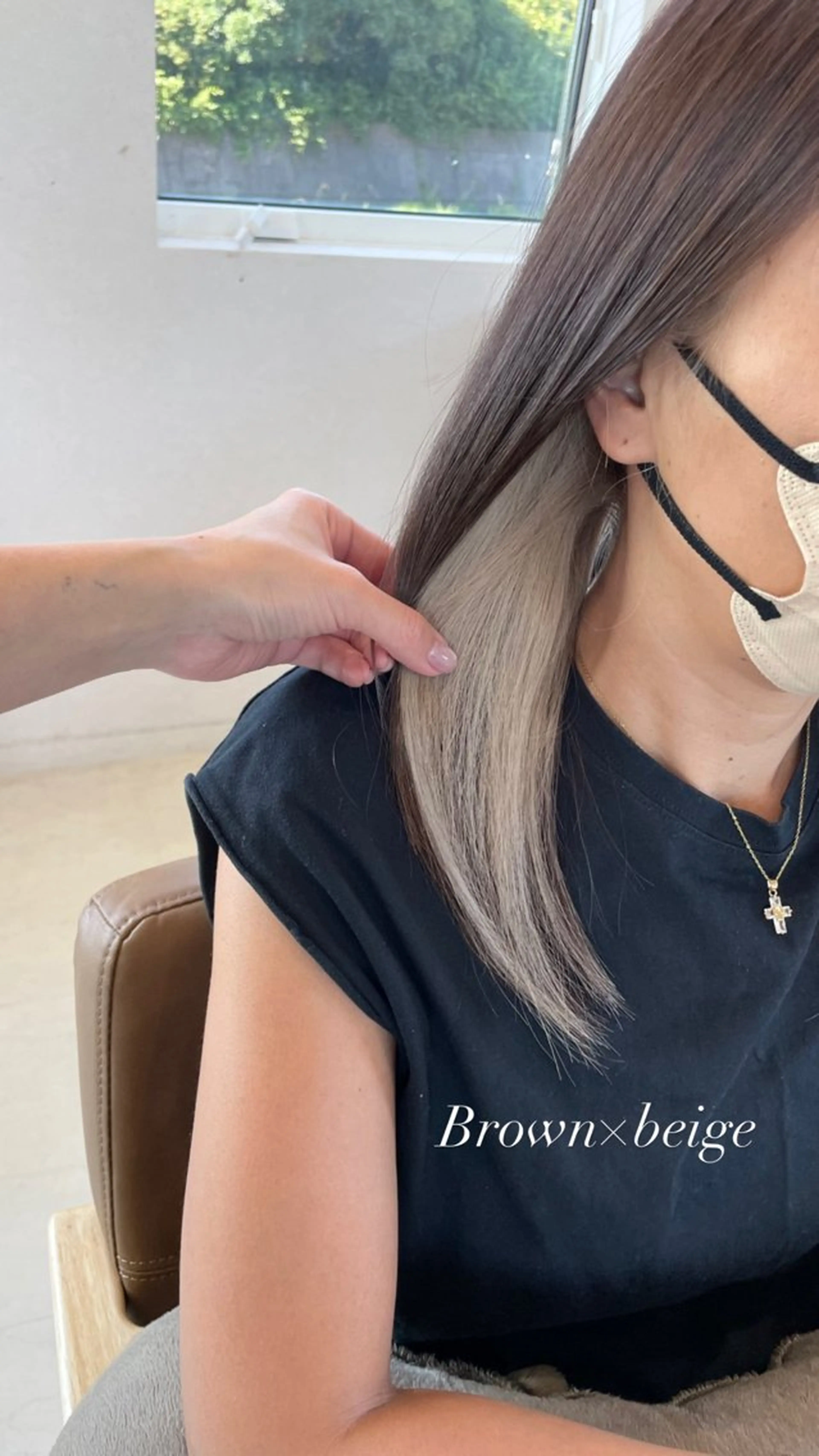 セミロング ヘアカラー アルーナビューティデザイン所属・鈴木 妃帆未のヘアスタイル