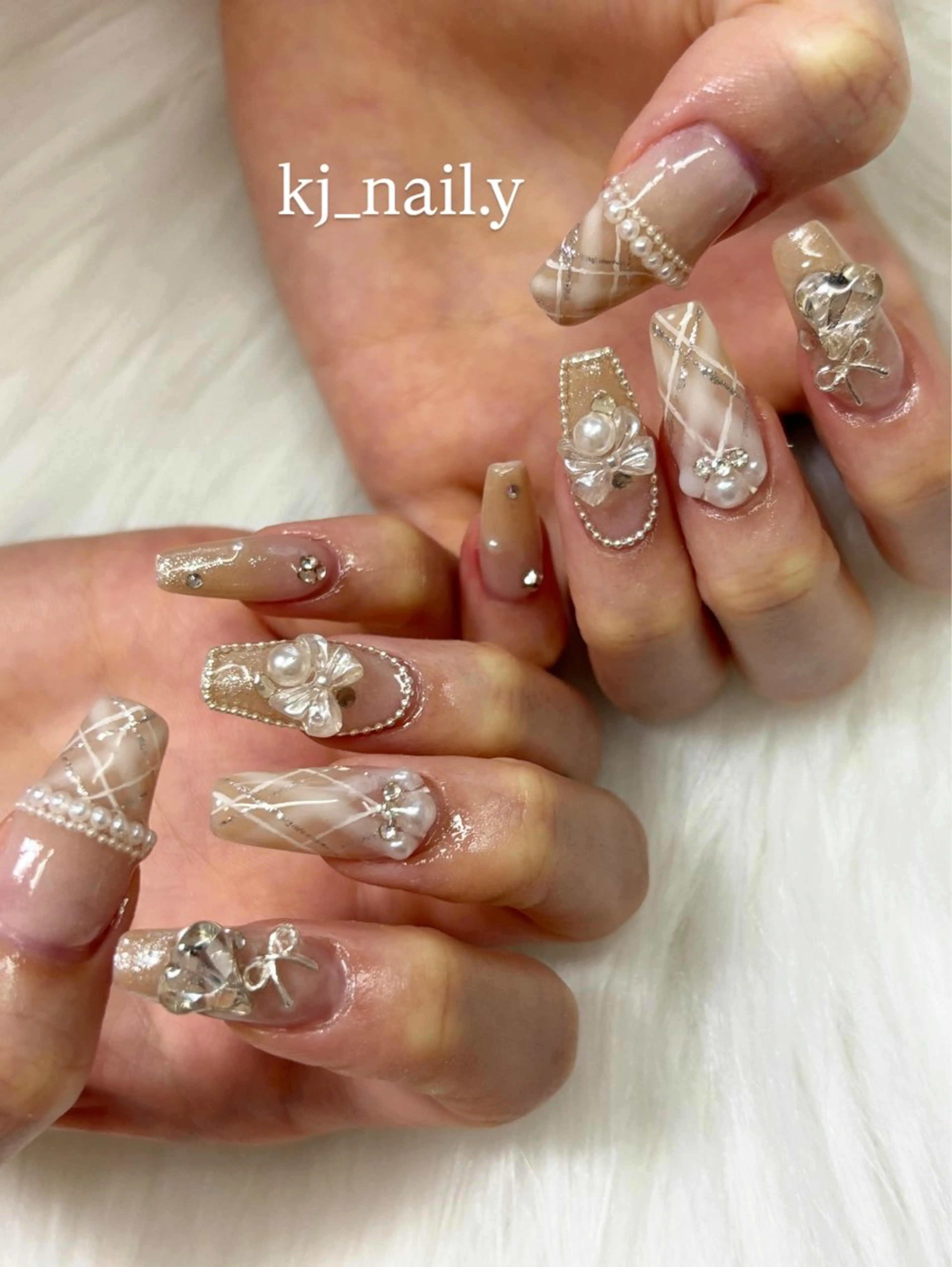 ネイル kajitani yukinaのネイルデザイン