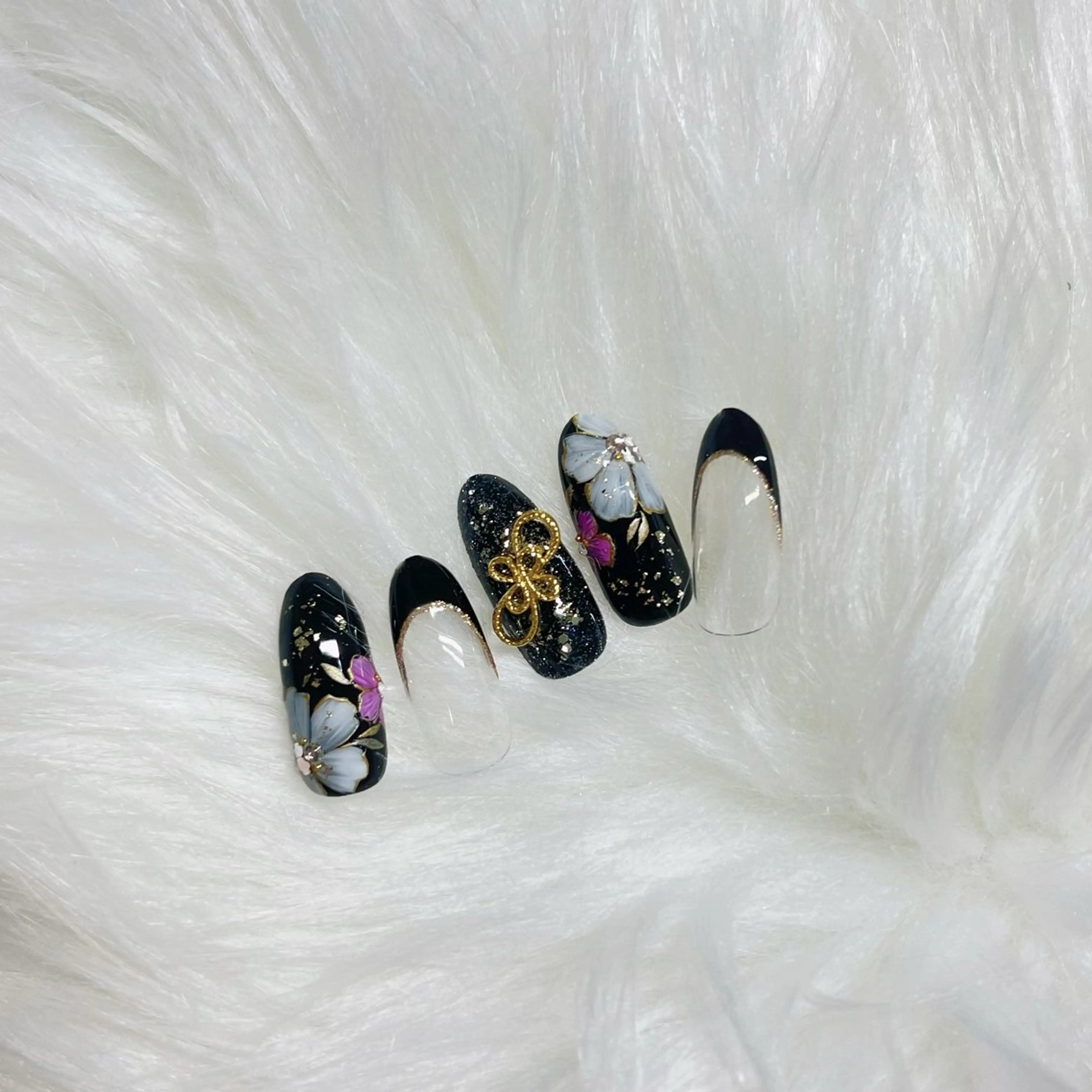 ネイル ハンドネイル Revia所属・Revia おおだちあやなのネイルデザイン