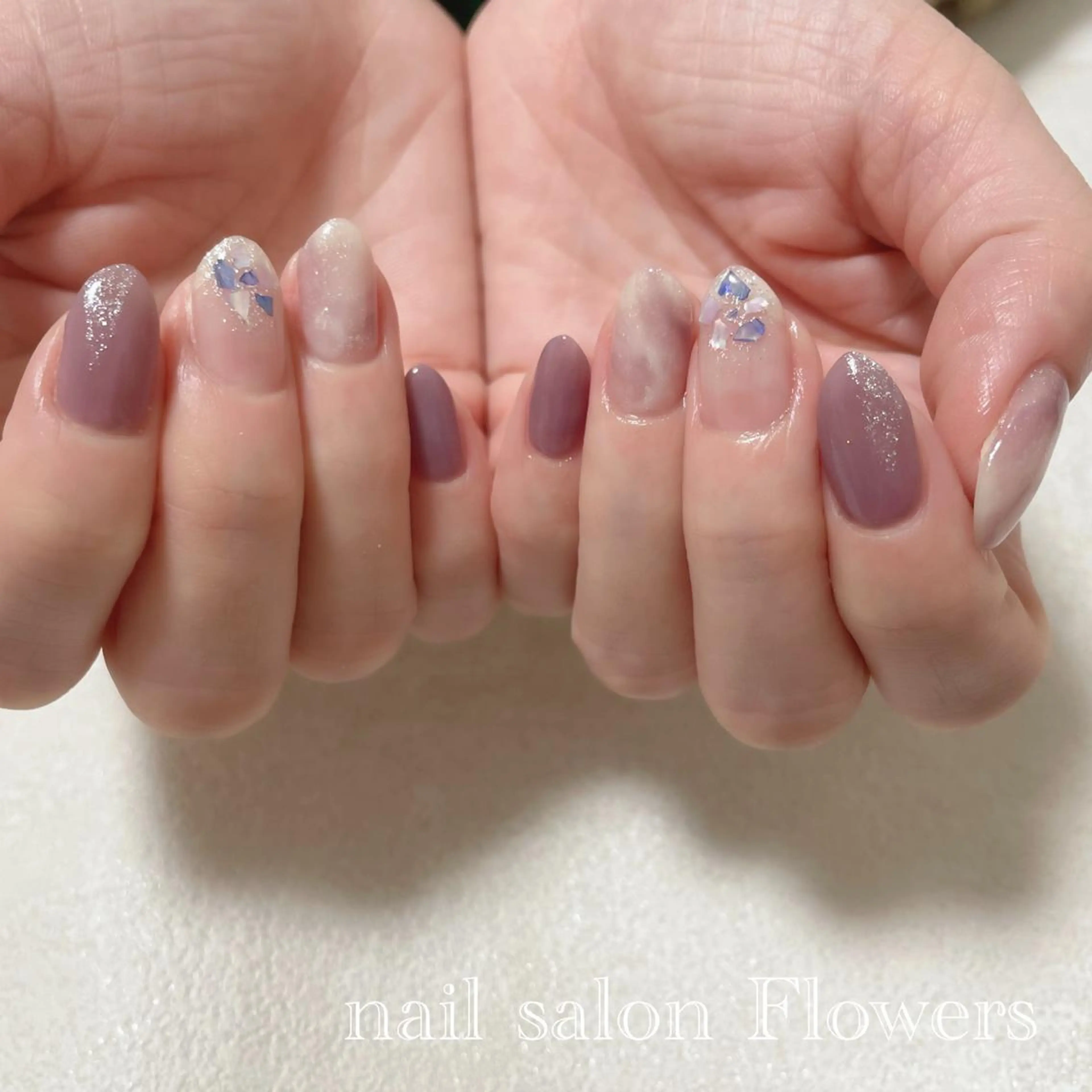 ネイル Flowers Tomomiのネイルデザイン