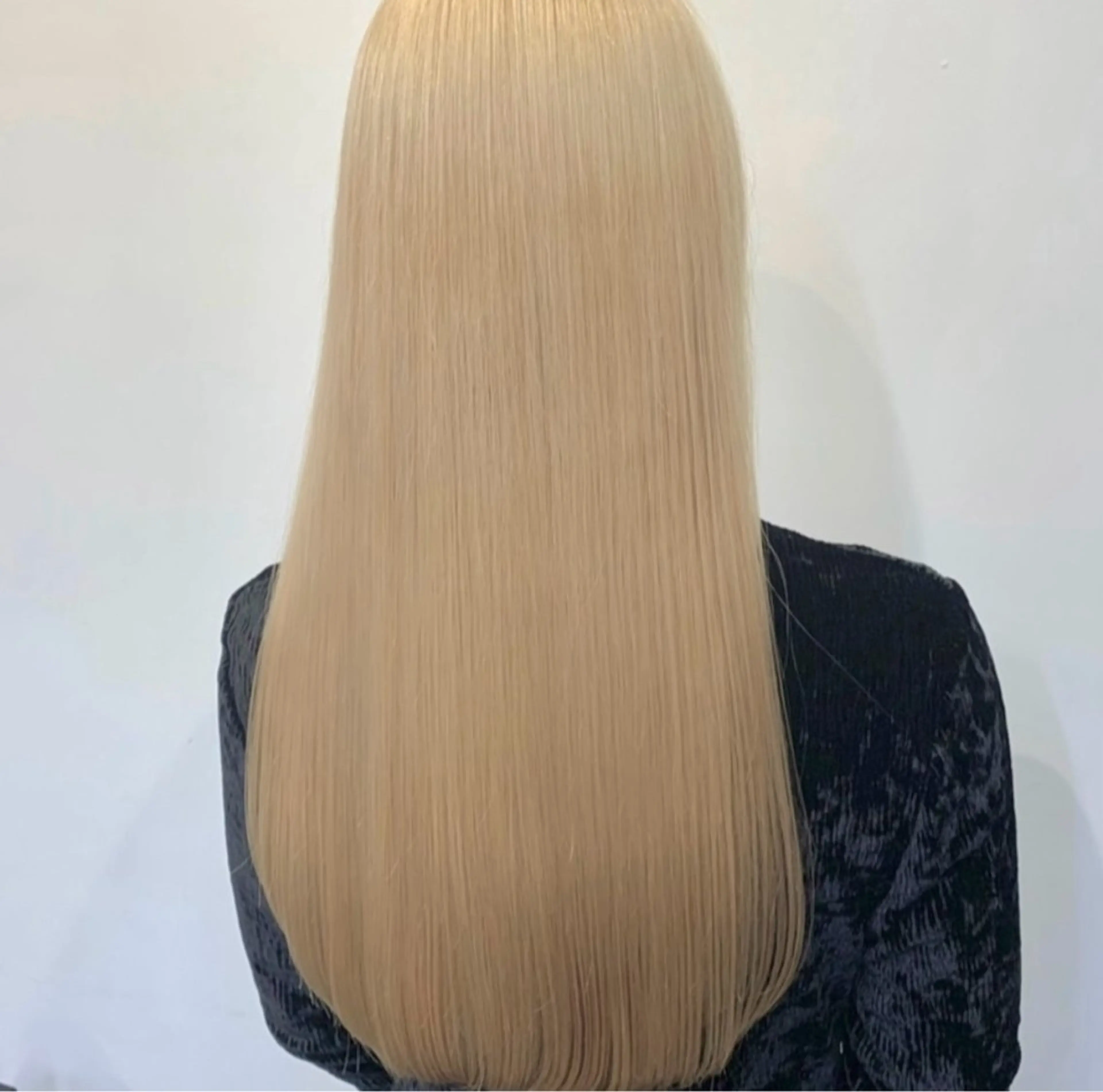 カラー ブリーチカラー×艶 🍨mihoのヘアスタイル