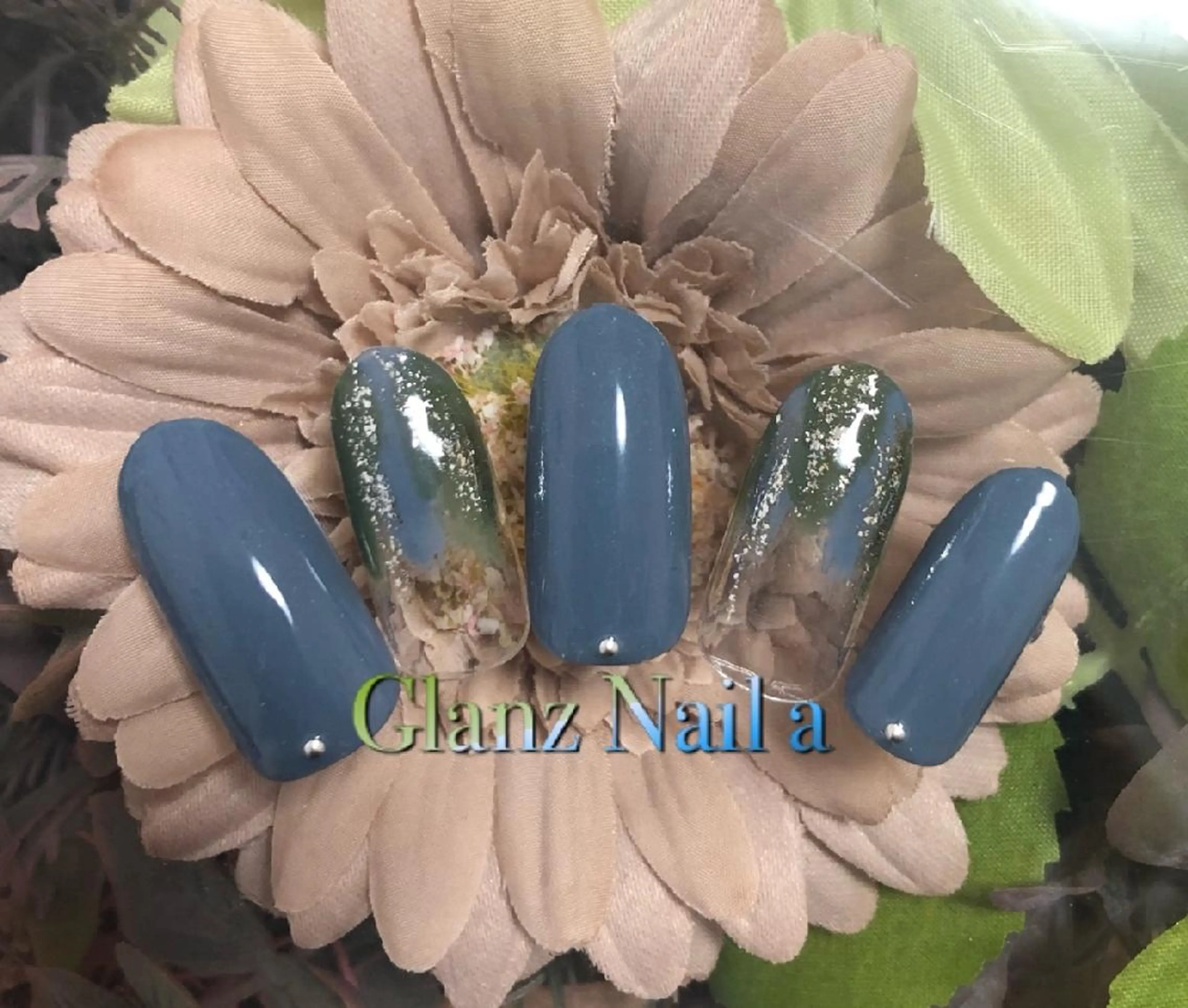 ネイル Glanz  Nail aのネイルデザイン