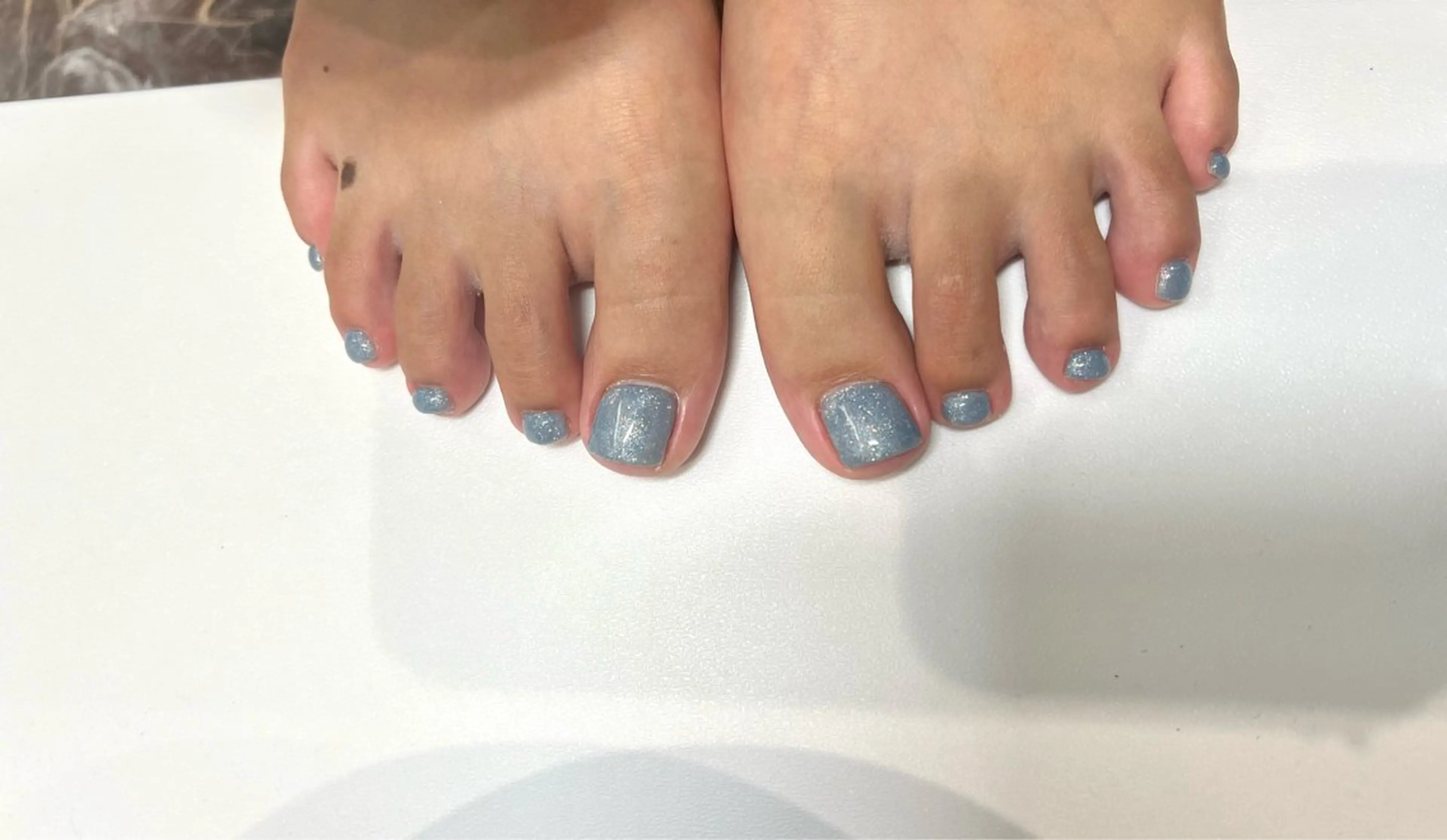 カラー クロダ マヒルのネイルデザイン