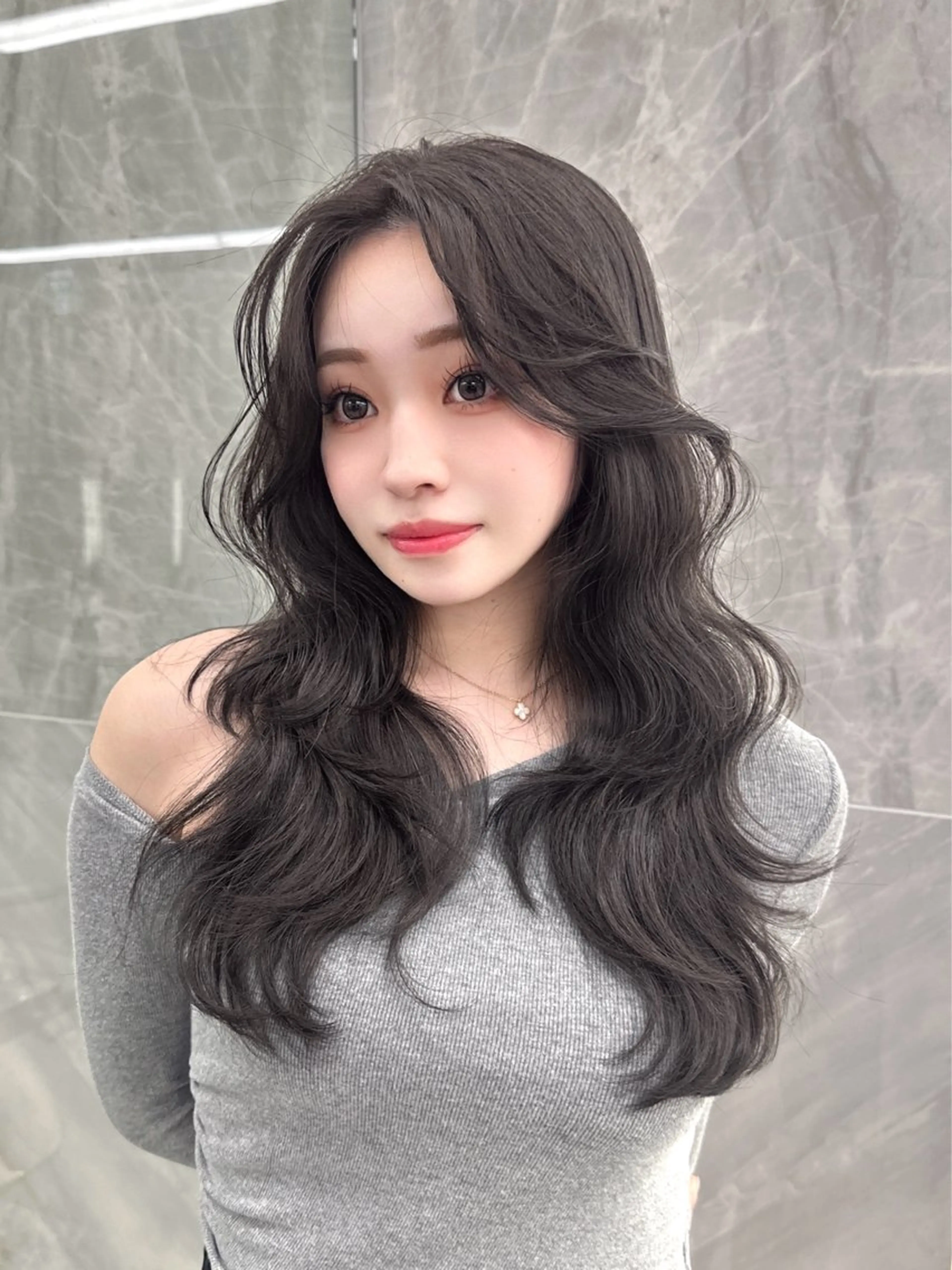 セミロング カラー MAEUL   NAGOYA所属・kaho /レイヤーカットのヘアスタイル