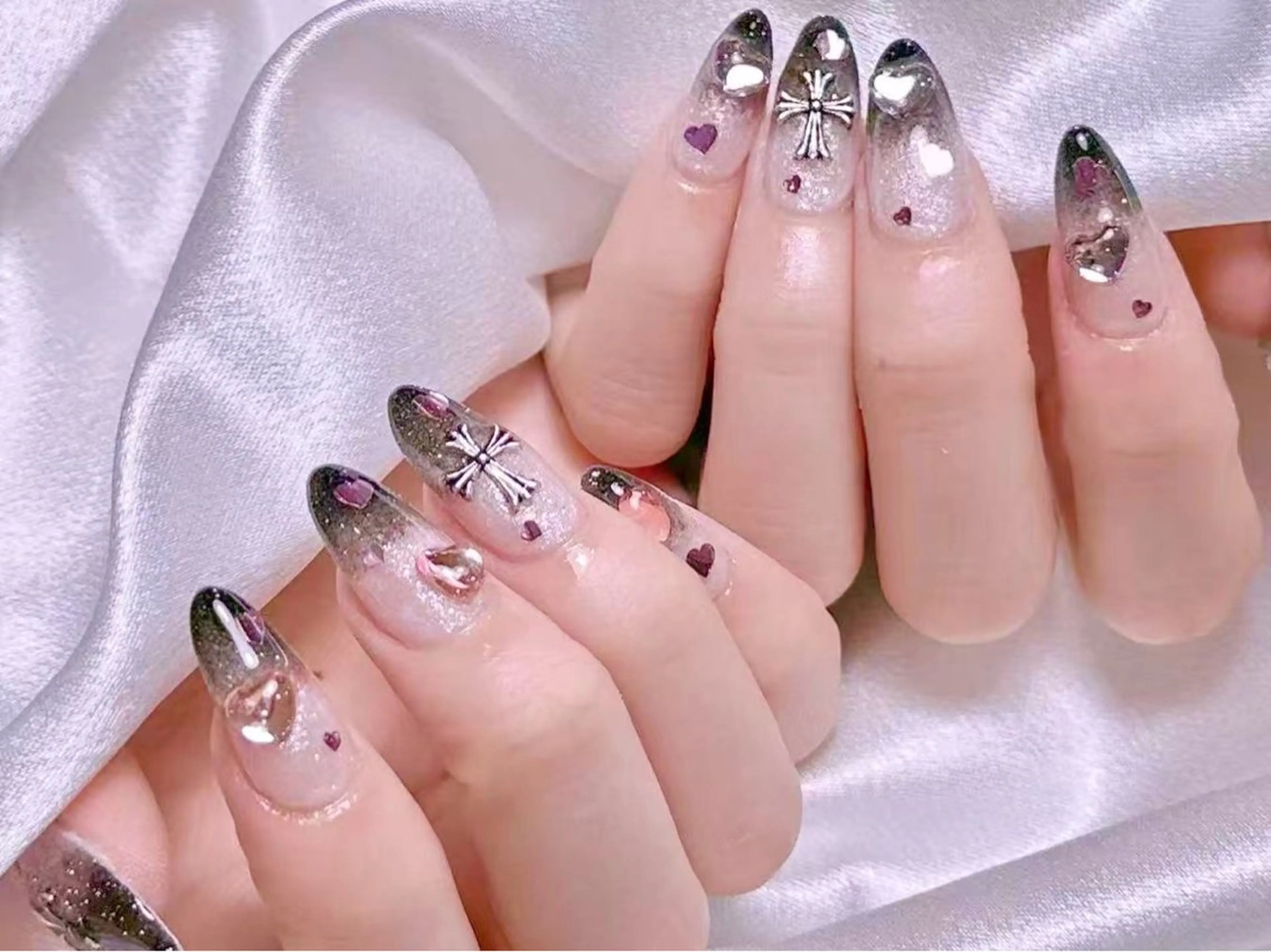 ネイル ハンドネイル リン リンのネイルデザイン