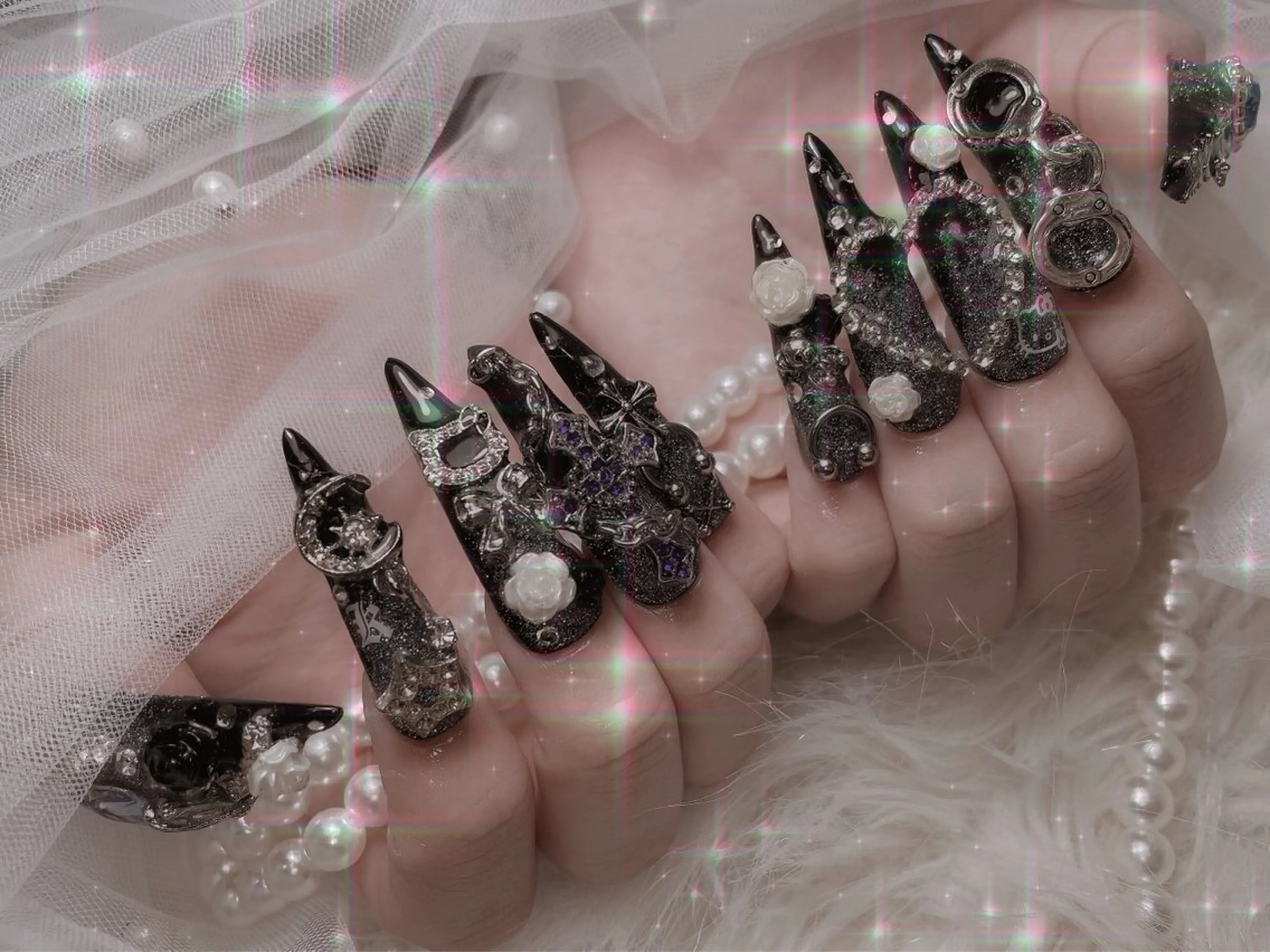 ネイル ロングネイル マグネットネイル ハンドネイル emu【心斎橋店】 michinaのネイルデザイン