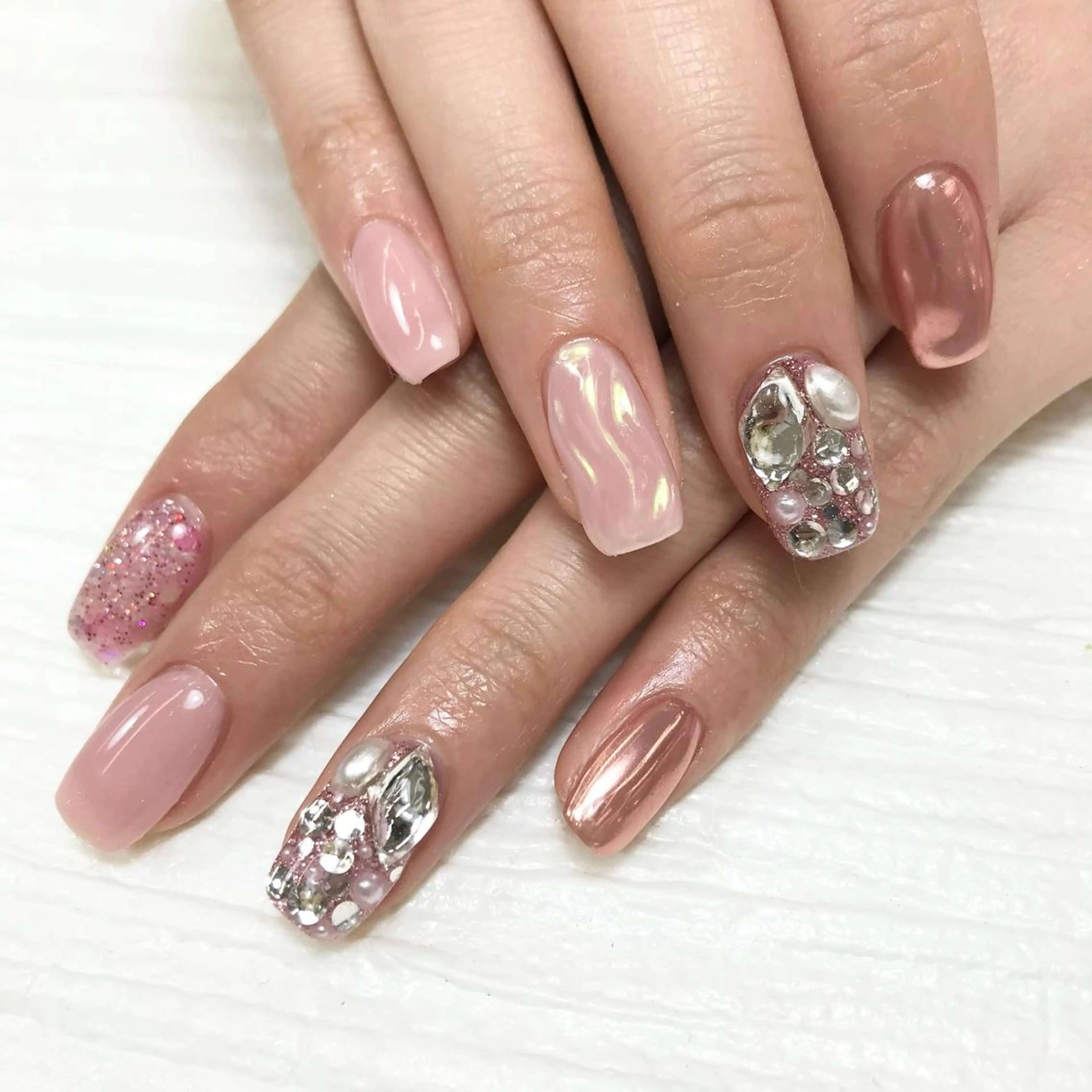 ネイル Nail Blue512所属・Nailist MINORIのネイルデザイン