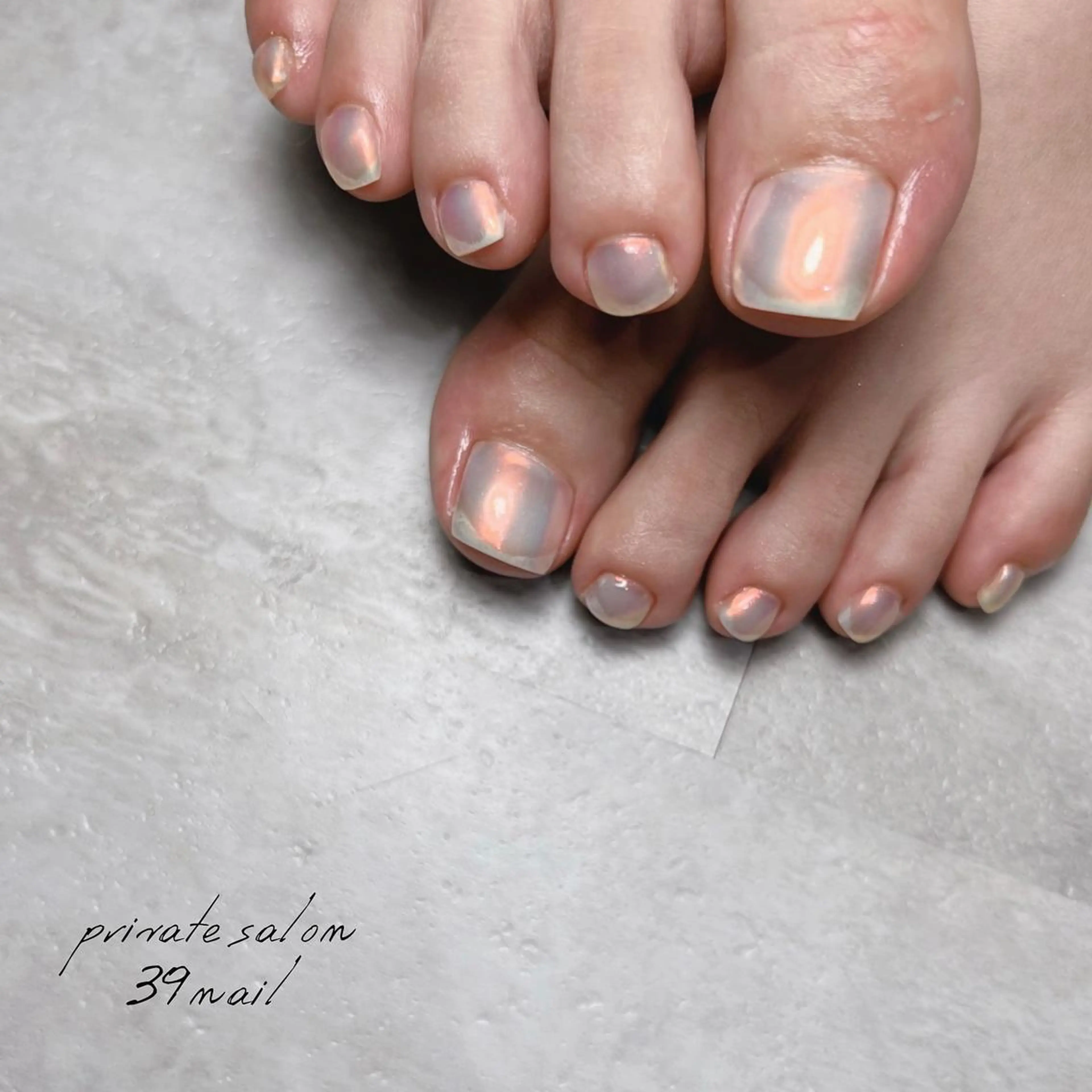 ミディアム ネイル フットネイル 京橋 【39nail】のネイルデザイン