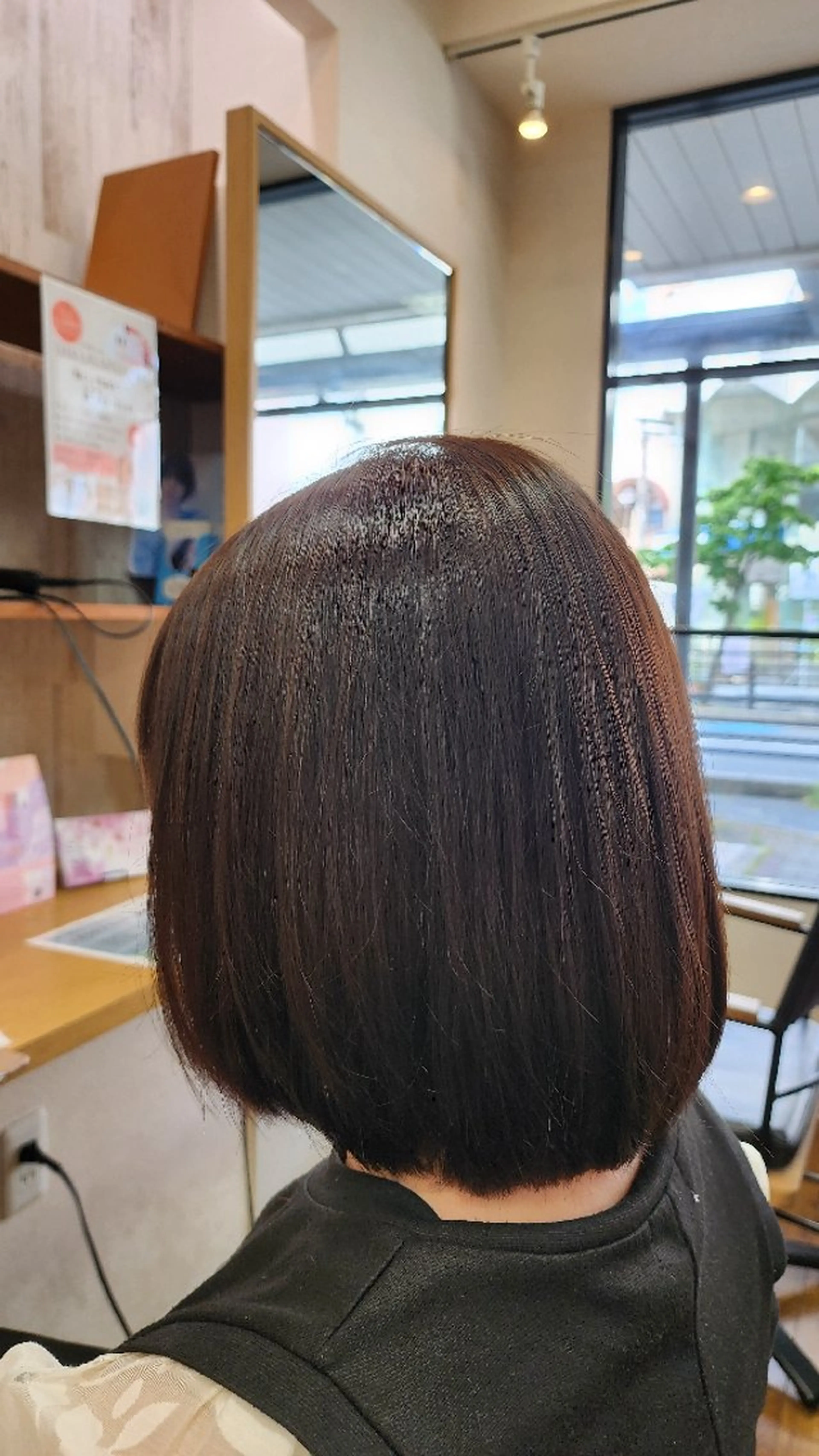 ミディアム ボブ 近森 美帆[モーラ高石店]のヘアスタイル