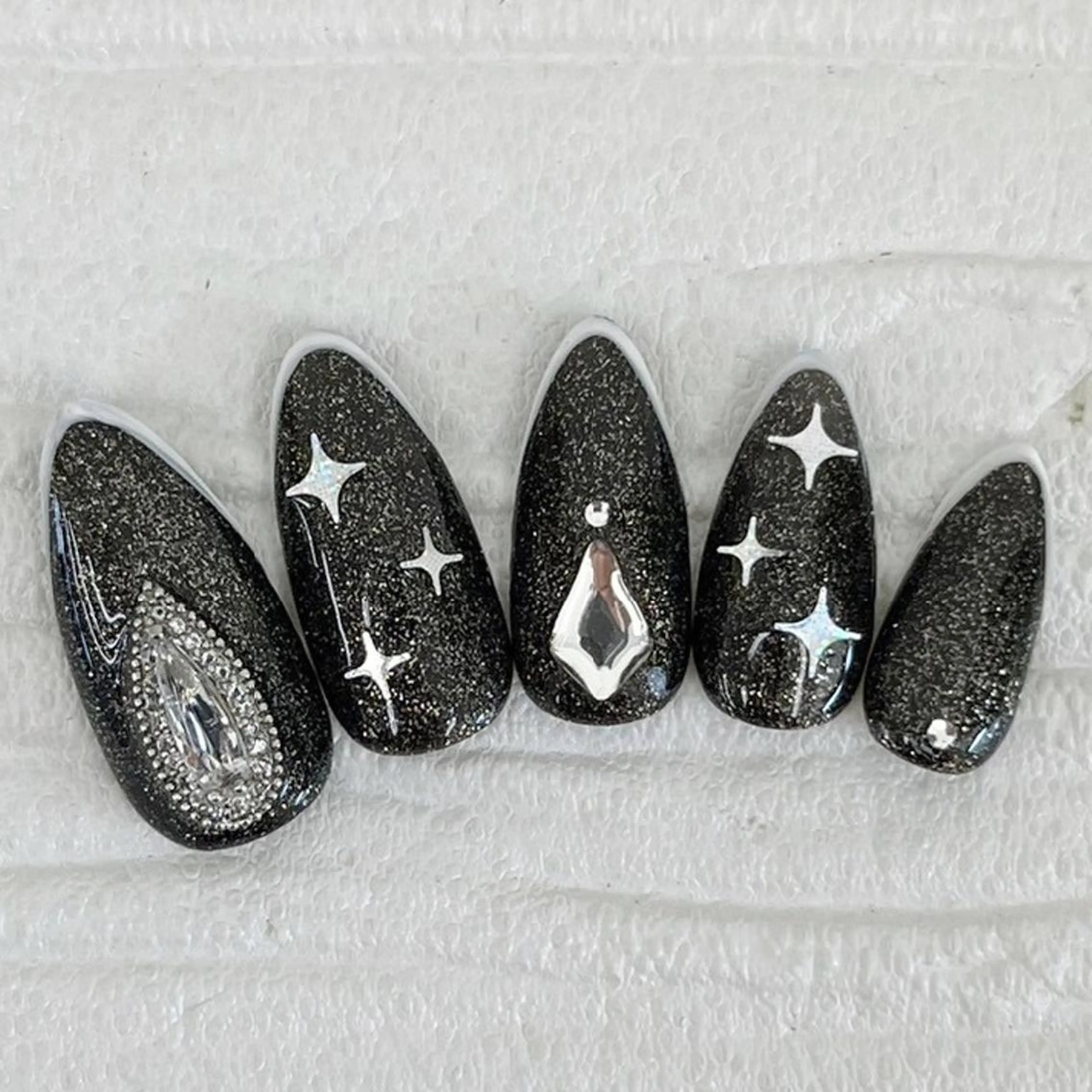 ネイル Nail salon Honey Beeのネイルデザイン