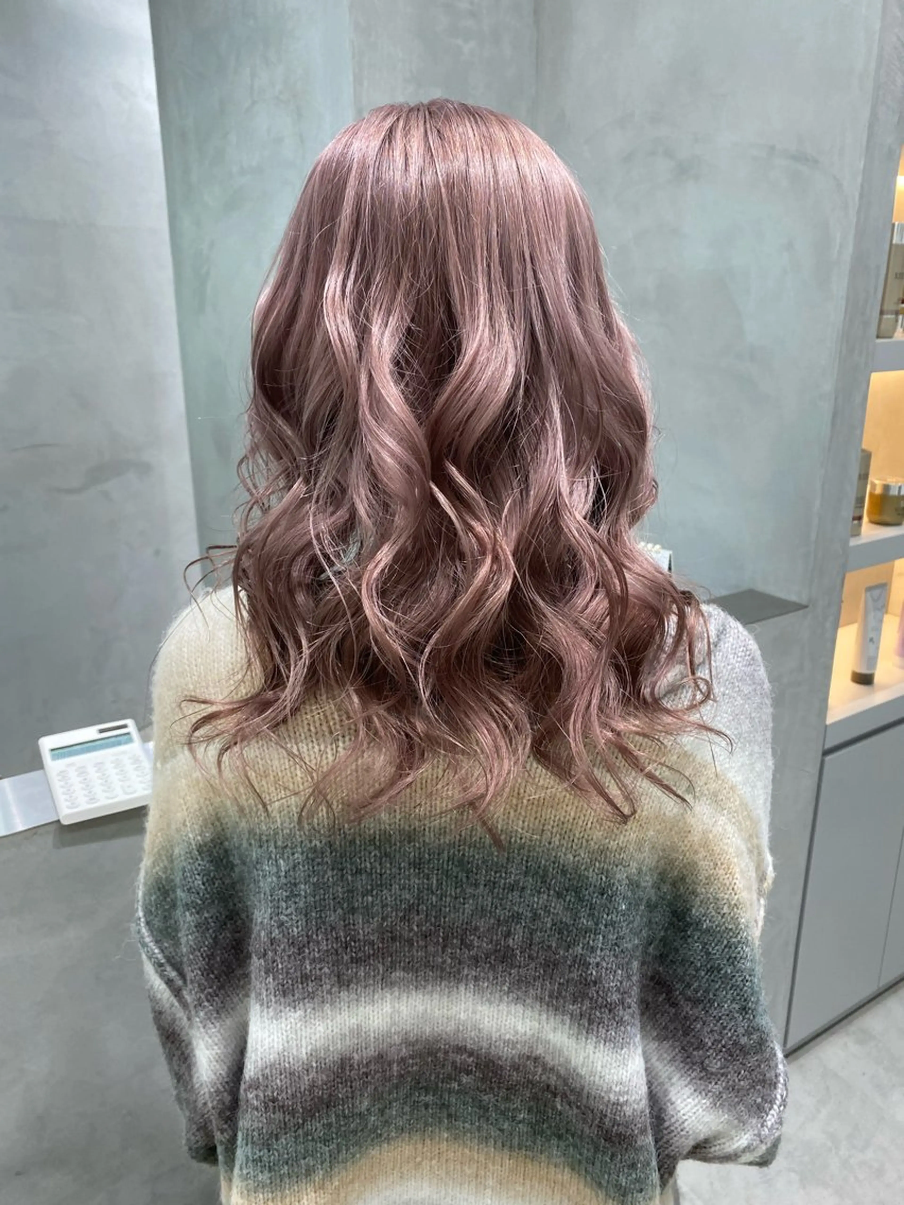 ミディアム カラー グレージュ ラベンダーカラー ラベンダーグレージュ ラベンダーグレー ヘアカラー ウルフ🐺/ボブ ハイトーン🌈/増田のヘアスタイル