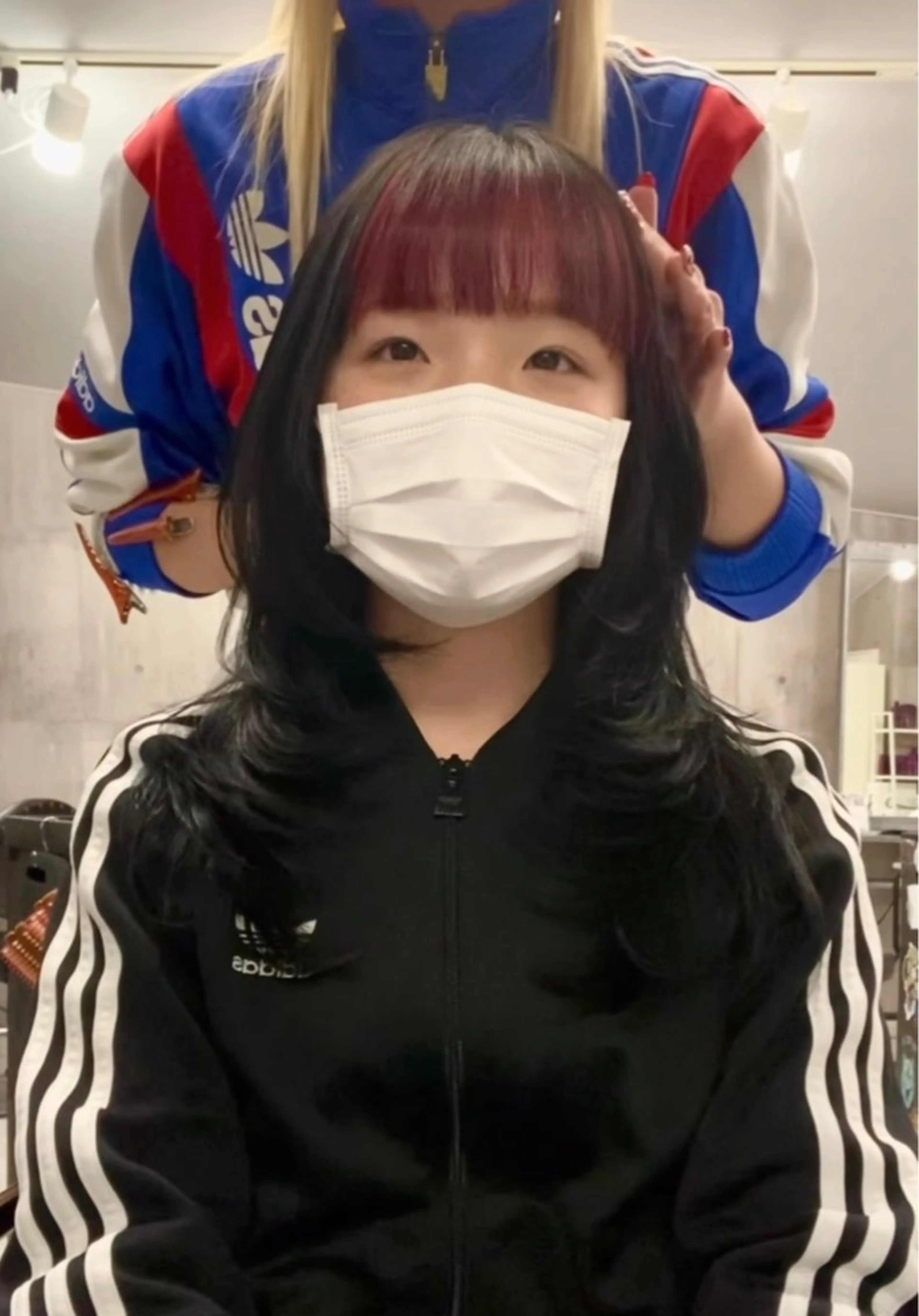 ロング カラー ヘアアレンジ メンズ のん🎀ハイトーン/ レイヤーカット🐳のヘアスタイル