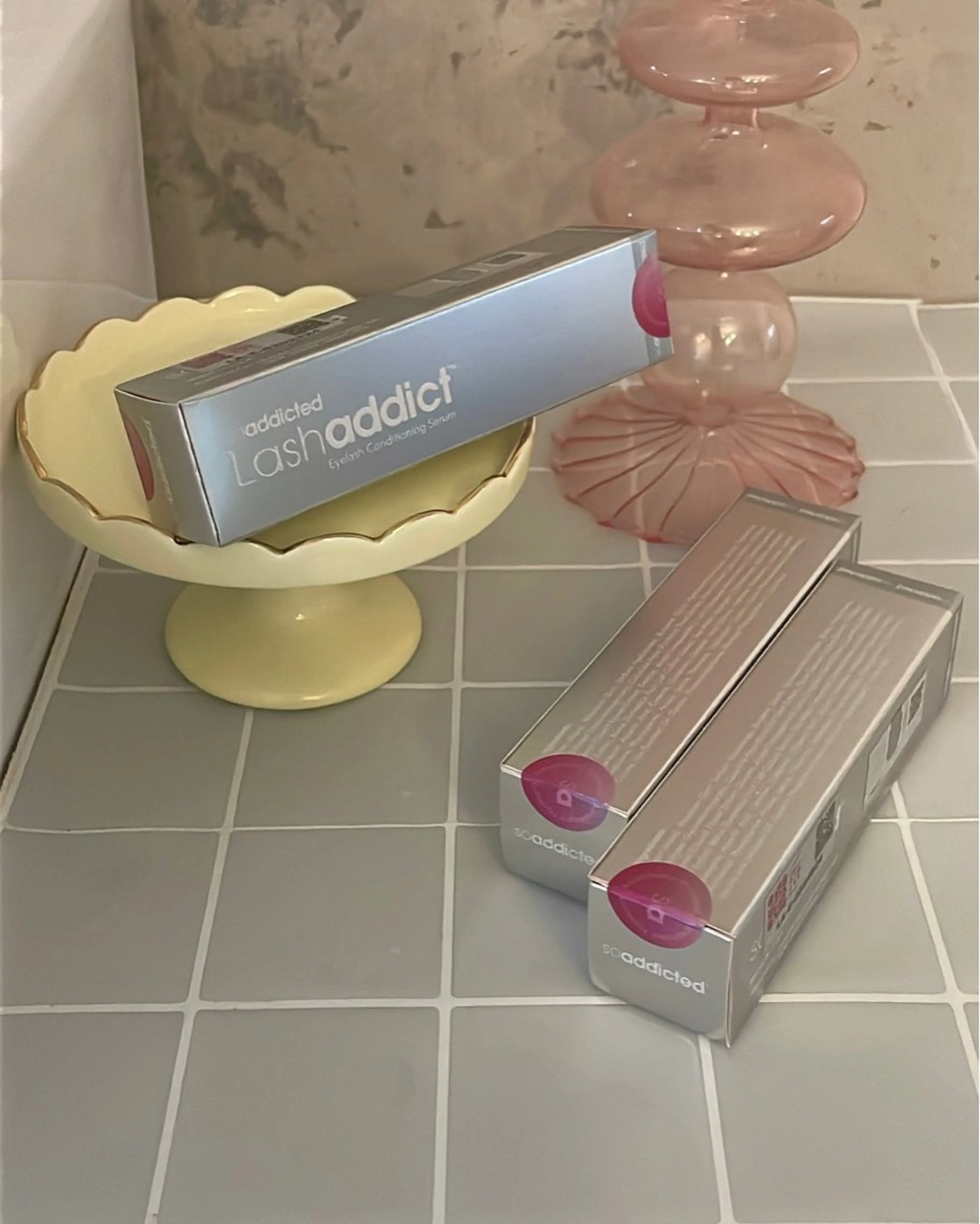 マツエク・マツパ niu(ニウ)所属・niu⟢ Maiの眉毛・アイブロウイメージ