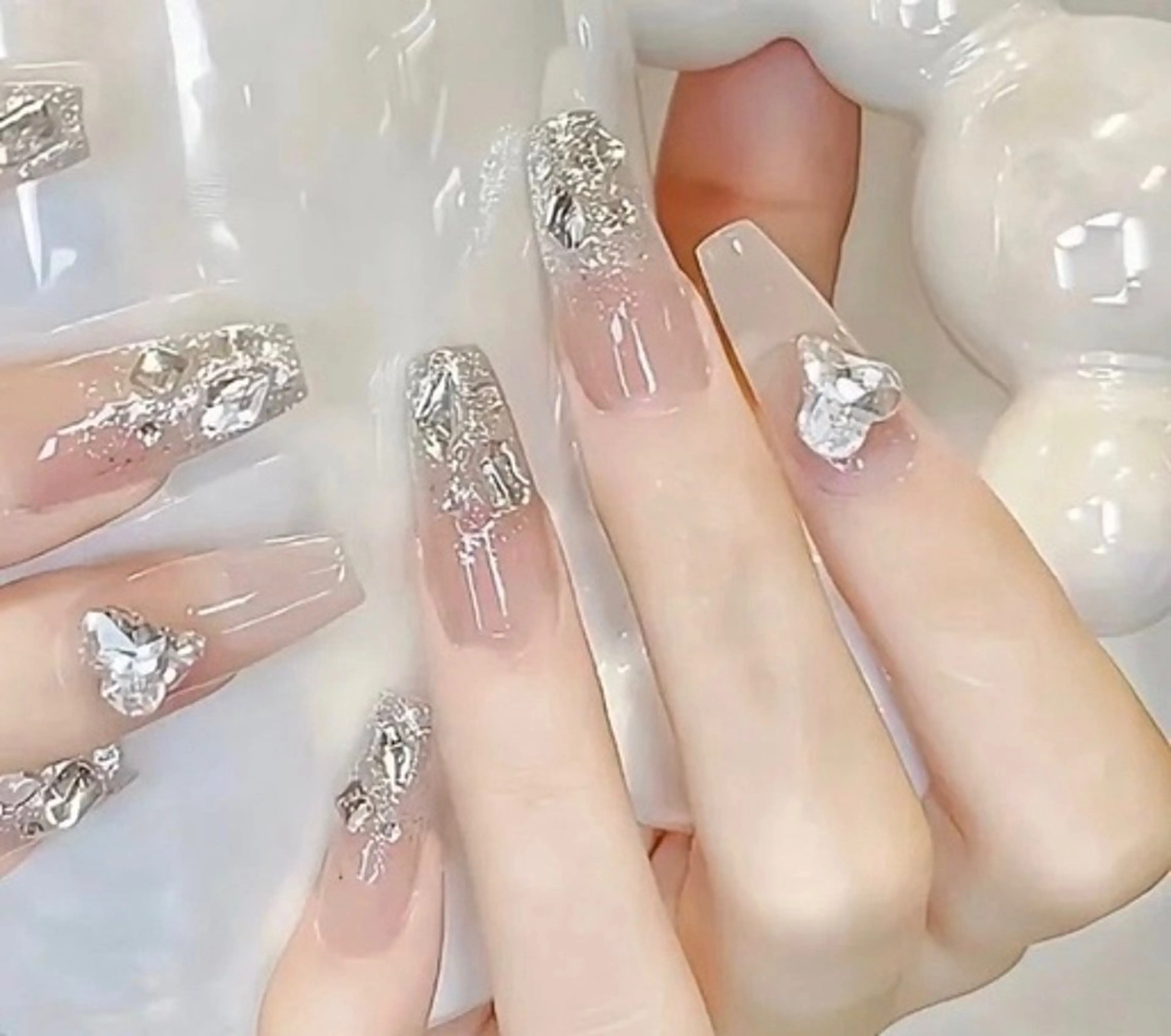 ネイル 💝Aki Nail💝のネイルデザイン