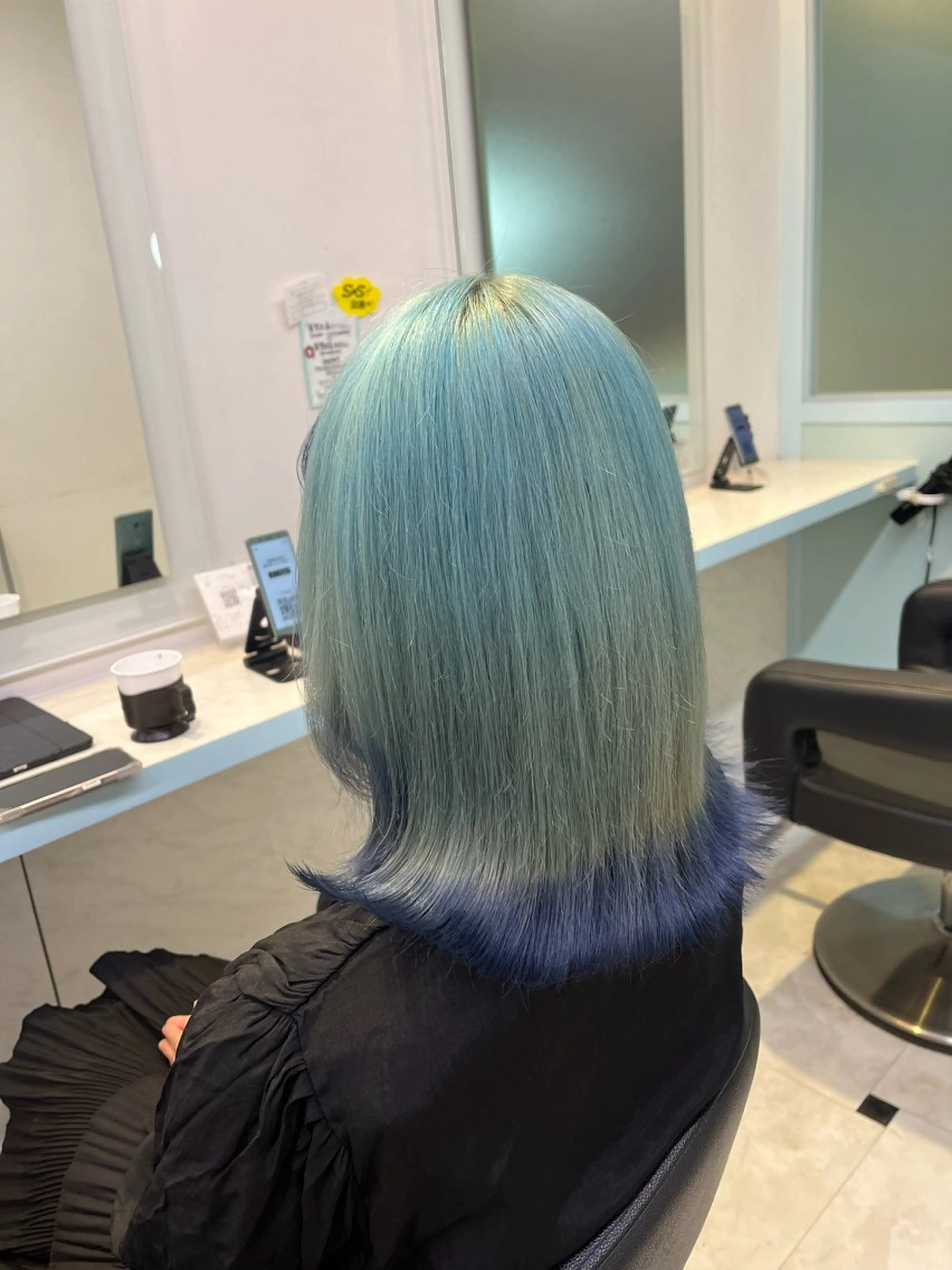 ミディアム カラー ヘアカラー ブリーチカラー 🩵MIZUKIのヘアスタイル