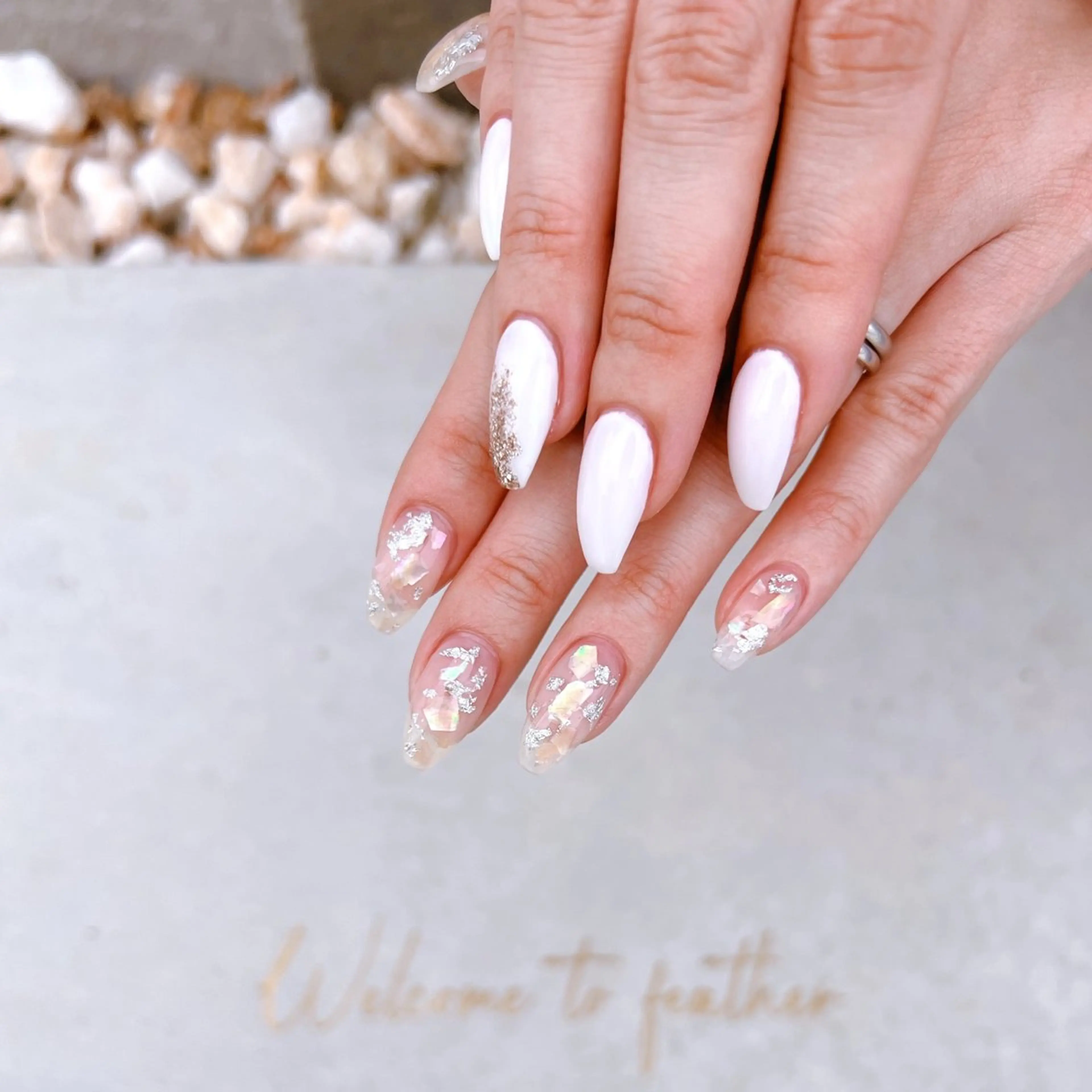 ネイル Feather MAIのマツエク・マツパデザイン