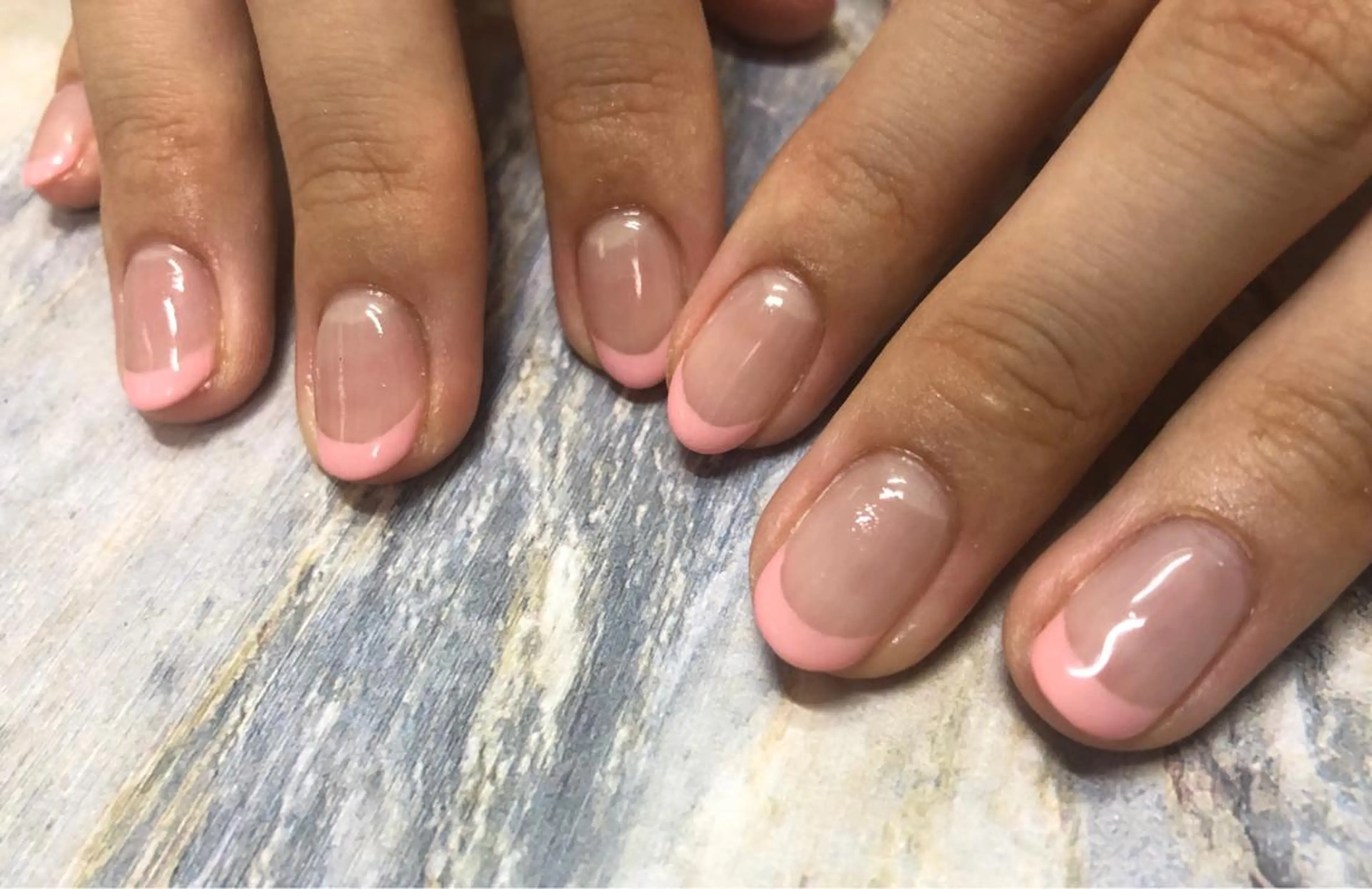 ネイル フレンチネイル ピンク Mogu nail 二子玉川のネイルデザイン