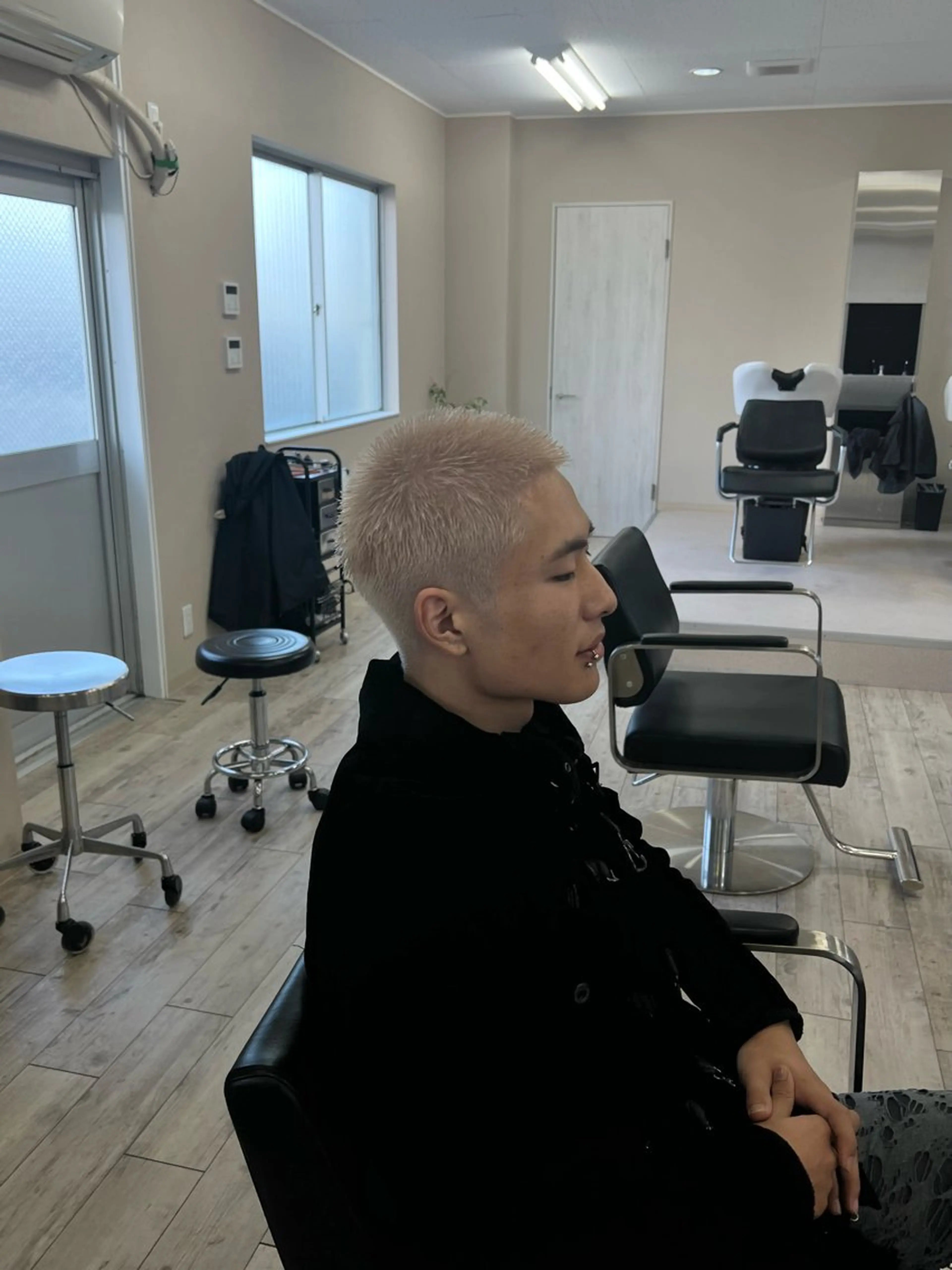 ショート メンズ TIDEHAIR/ AYATOのヘアスタイル