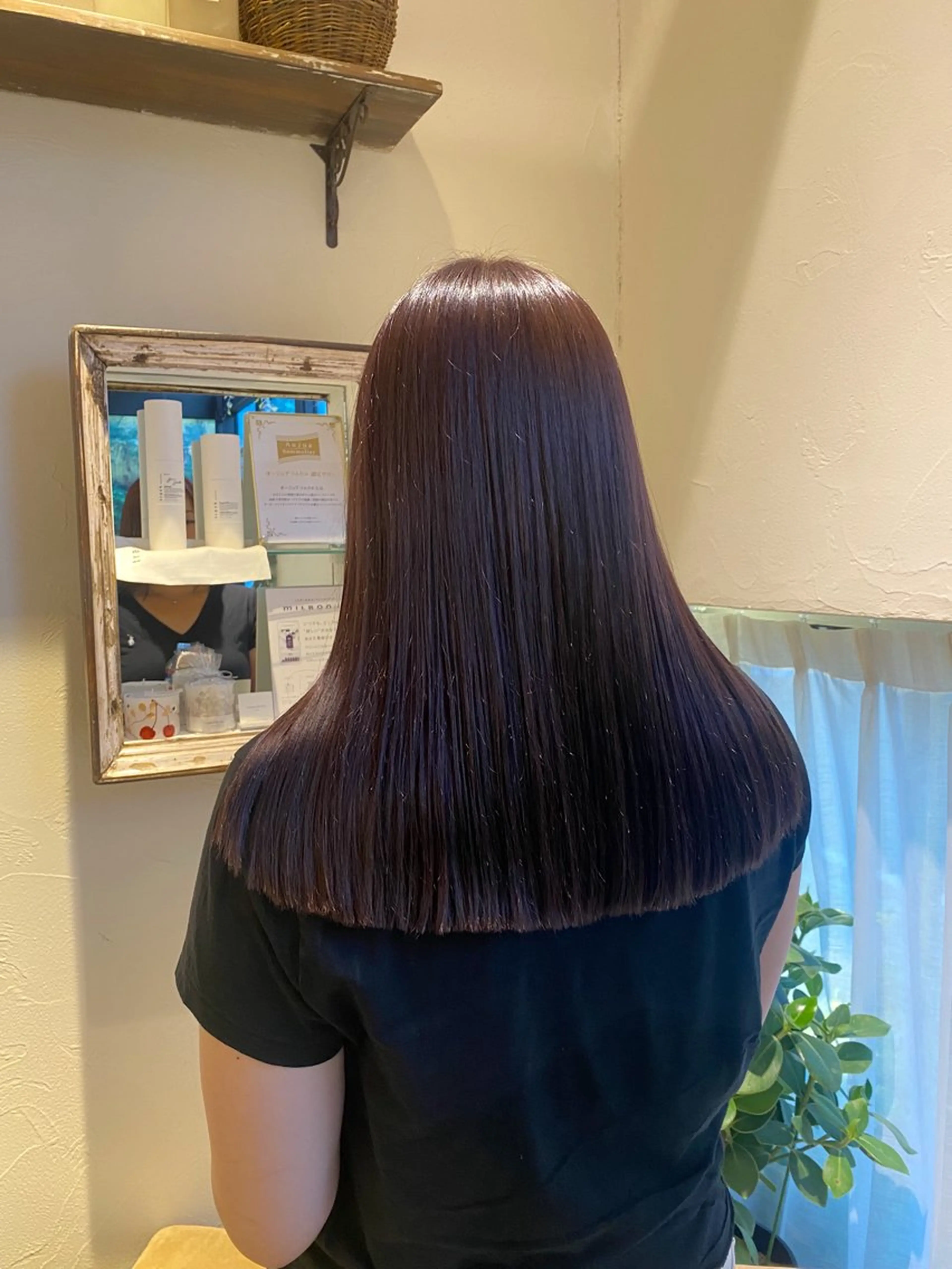 【まっすぐ過ぎない自然な仕上がりに✨】カット+酸性ストレート+シルクトリートメントの写真