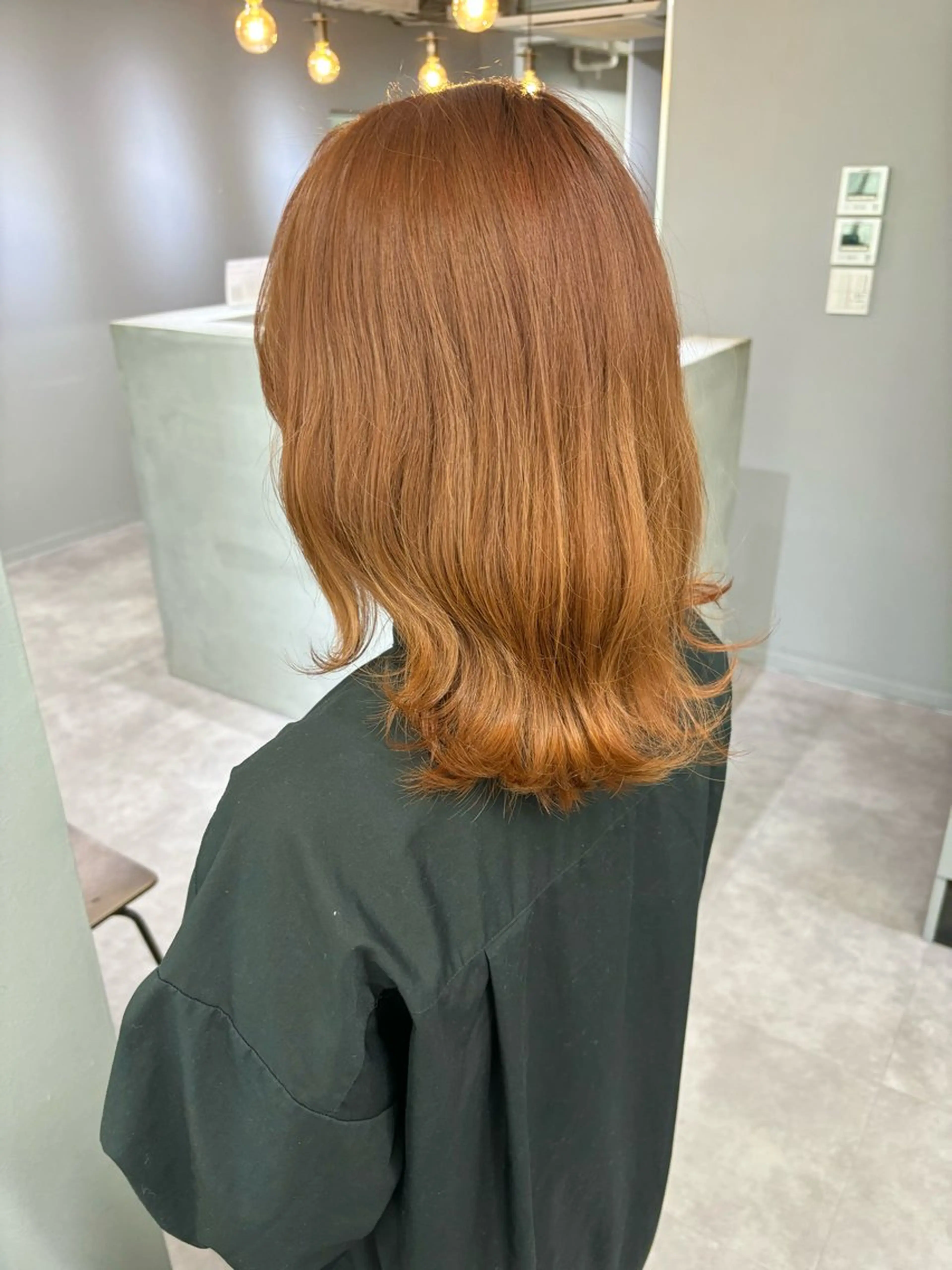 セミロング カラー オレンジ きよはらちさき🍑 柔らかカラー🌱🫧のヘアスタイル