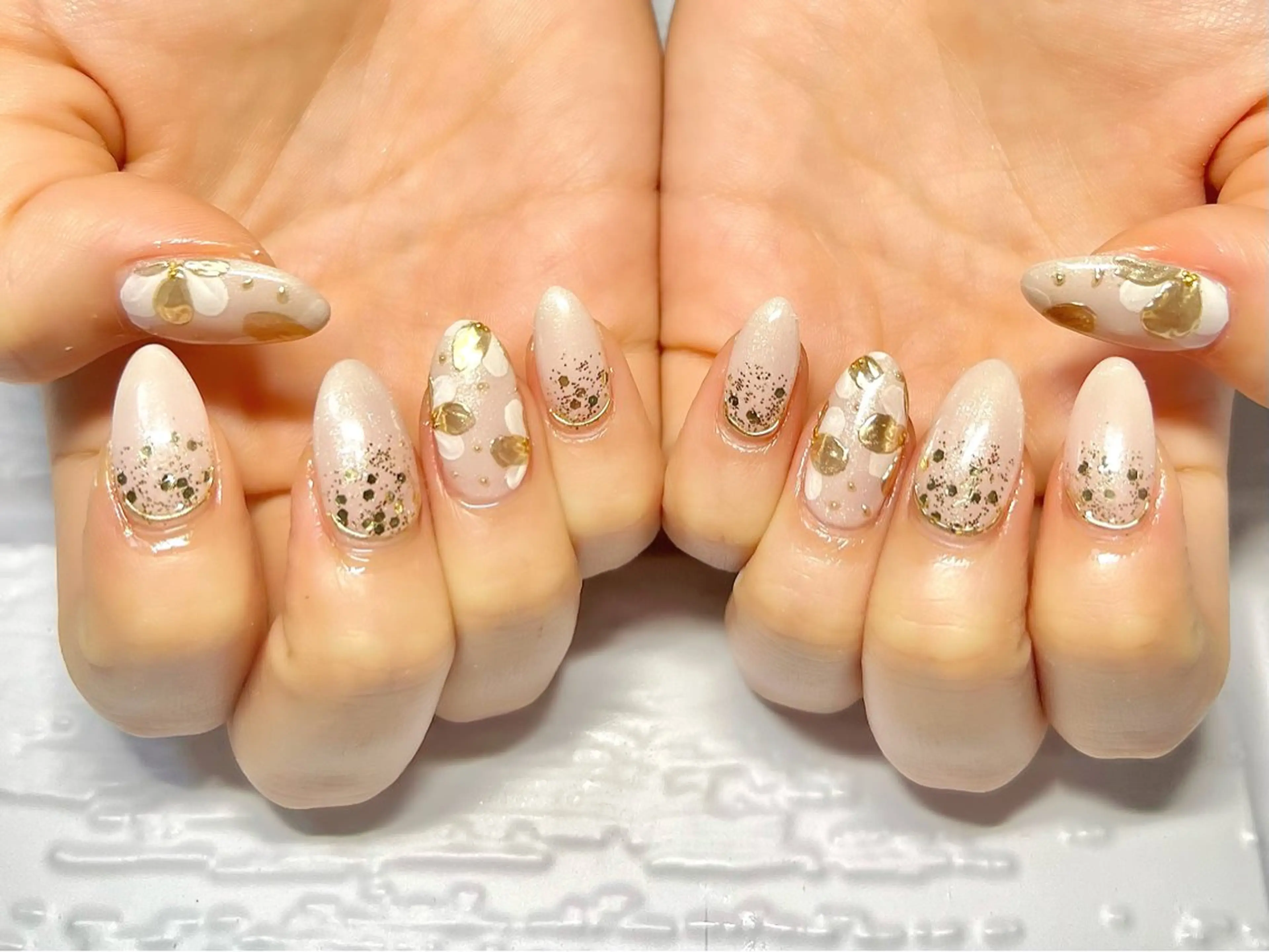 ロング Alohi nail salonのネイルデザイン
