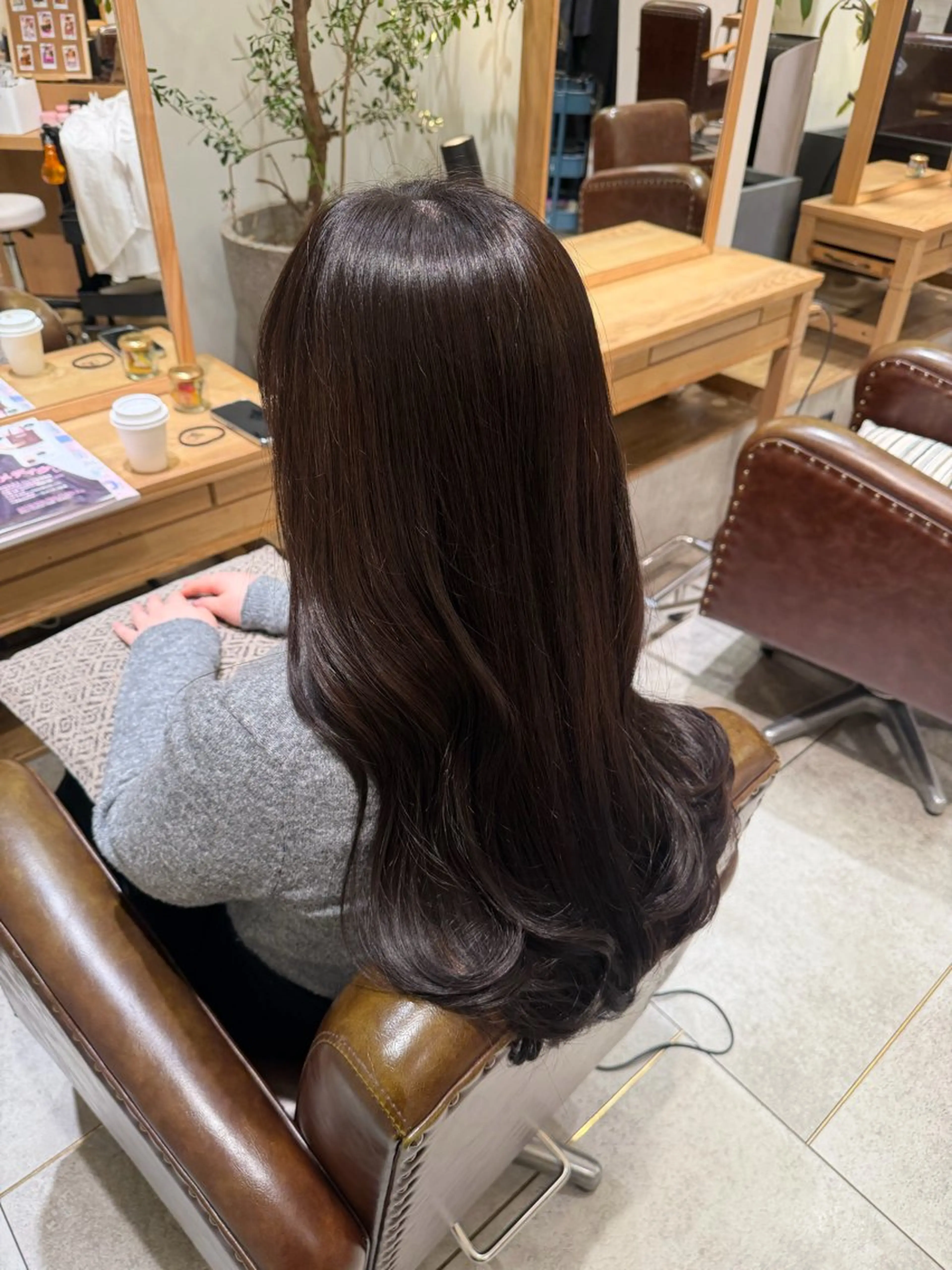 ロング ヘアカラー LONESS GINZA所属・FUJIIKANON /ケア‪透明感カラーのヘアスタイル