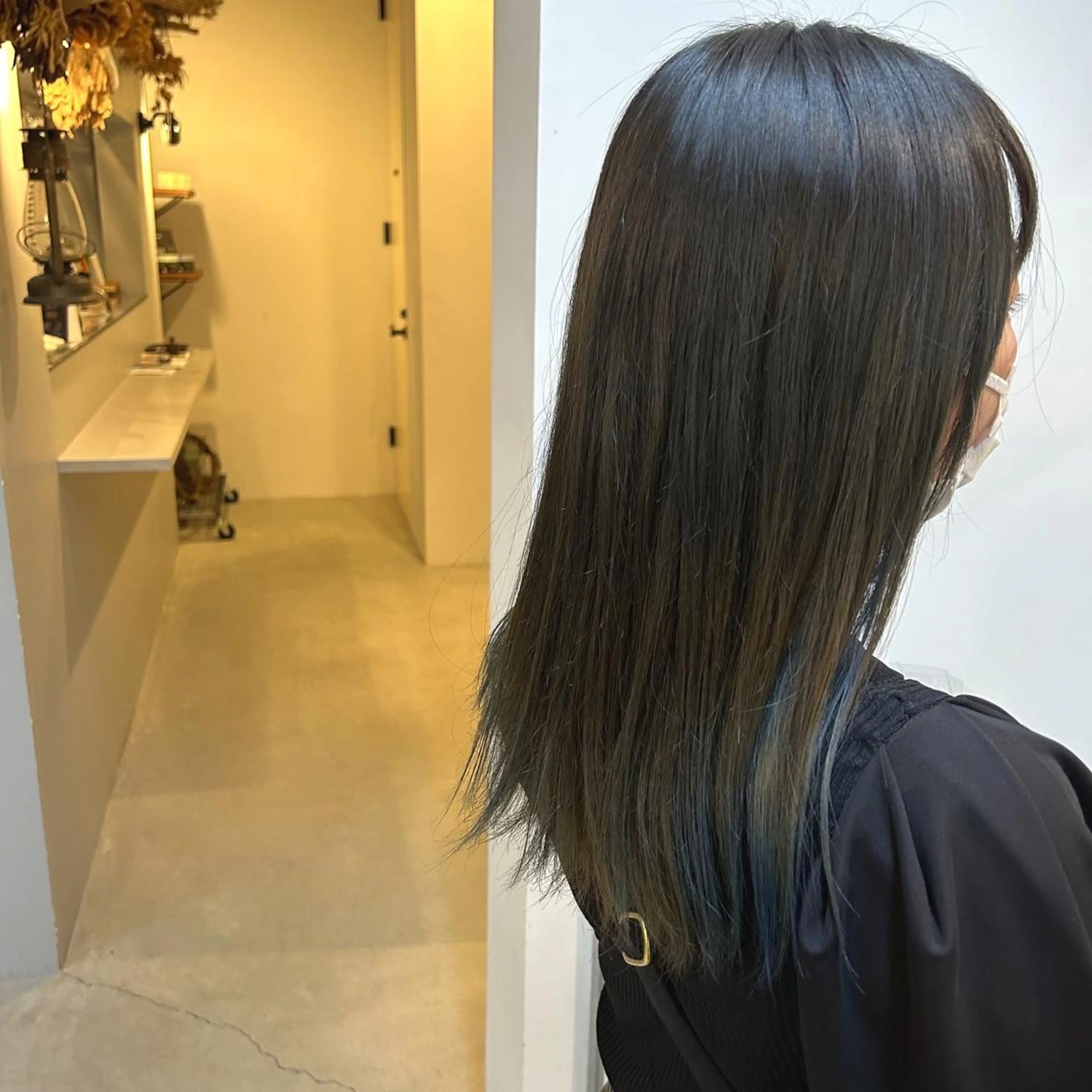 ミディアム カット ヘアカラー トリートメント kachina所属・綿貫 美雪のヘアスタイル