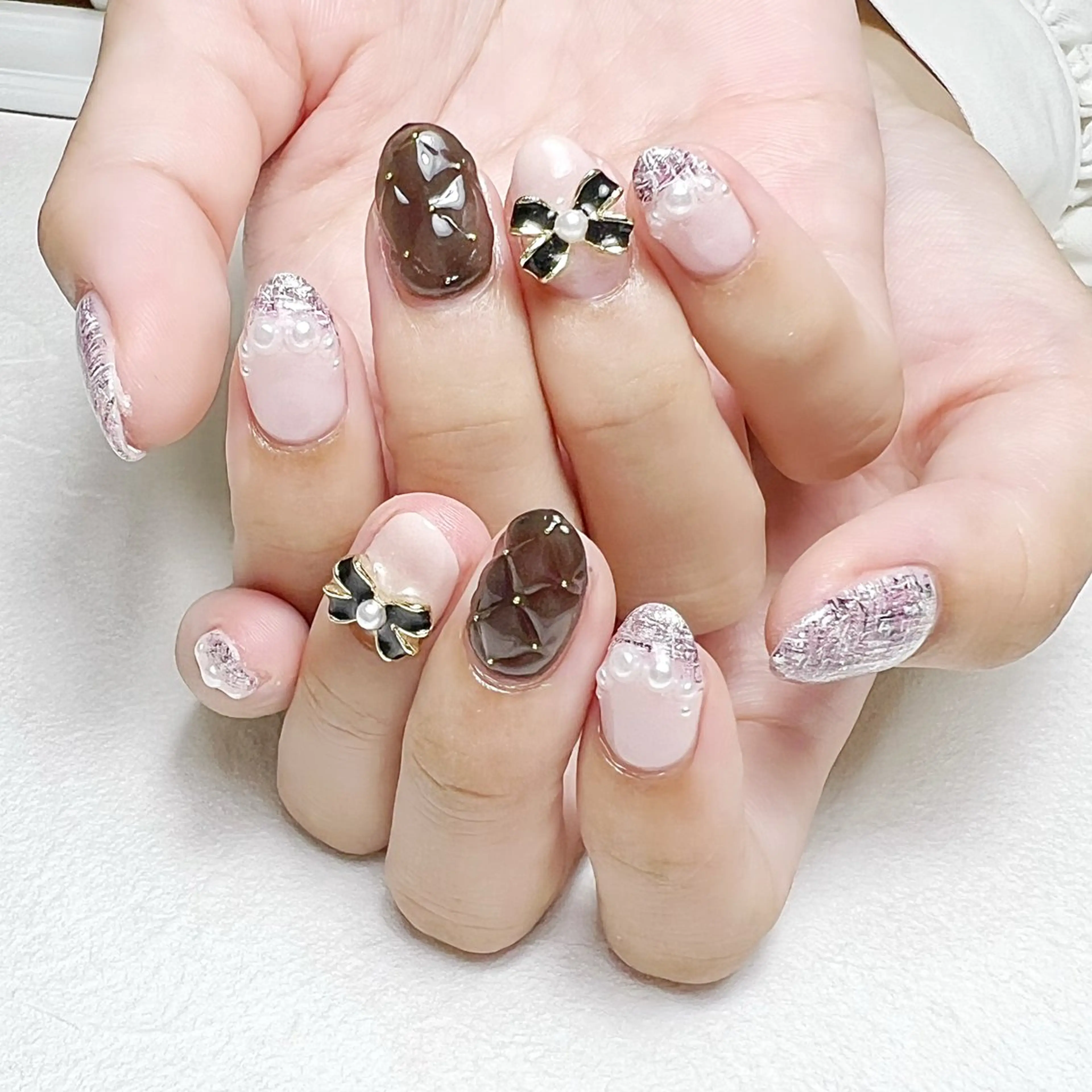 ネイル ガーリー キラキラネイル 韓国ネイル ピンク ツイードネイル rouse nail RISATOのネイルデザイン