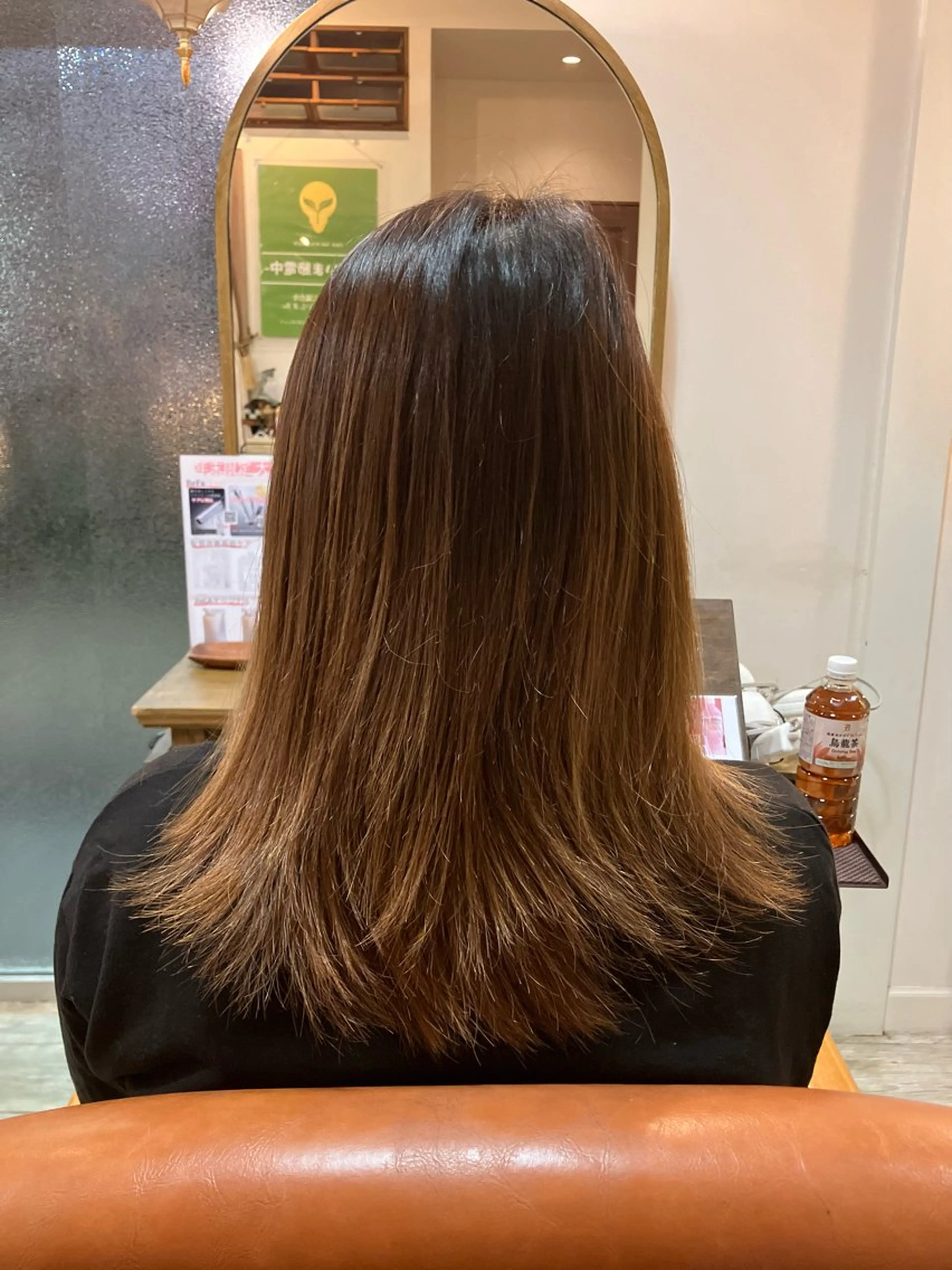 セミロング 髪質改善ストレート Chiaki 🦋のヘアスタイル