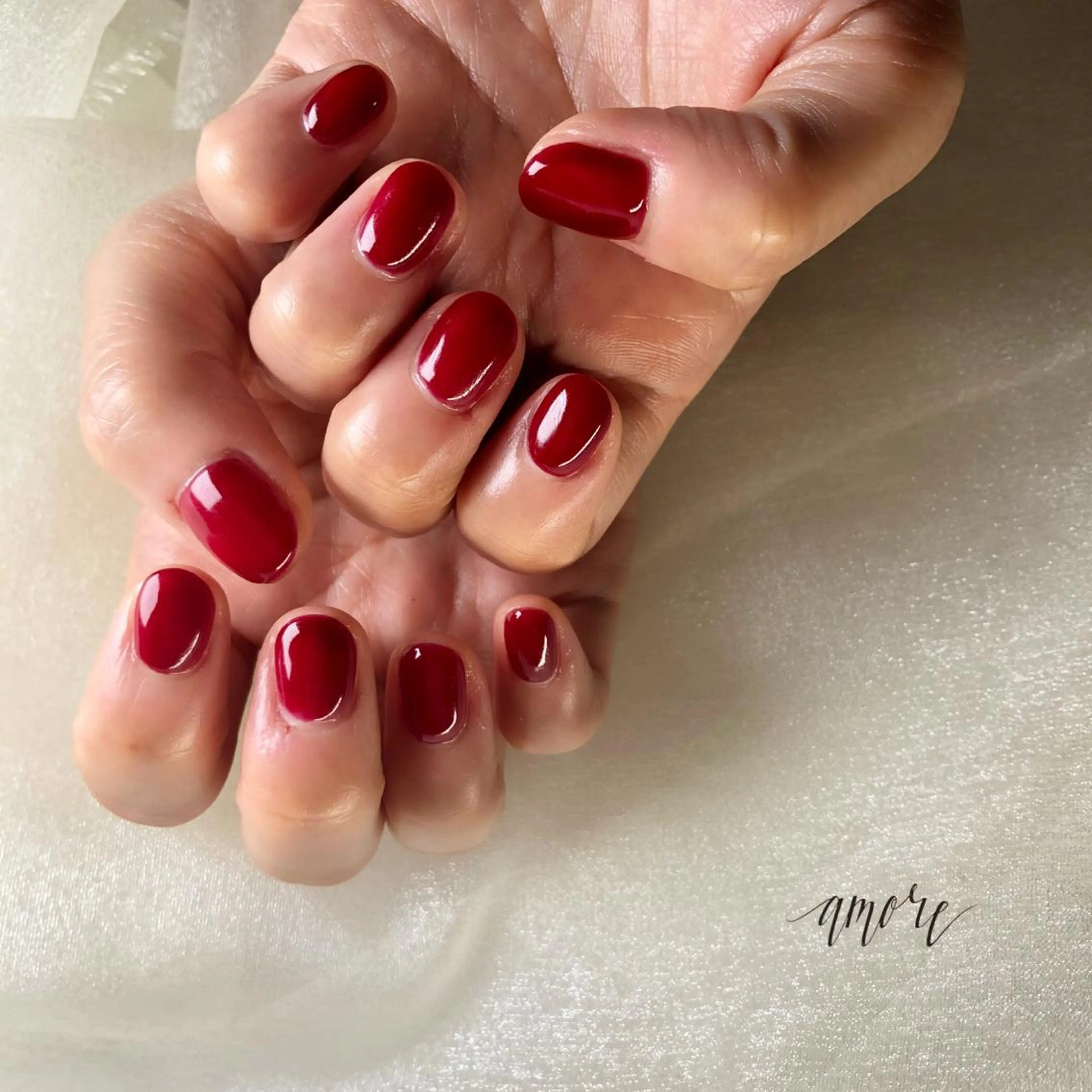 ネイル ジェルネイル 氷ネイル・うるうるネイル マグネットネイル ミラーネイル ニュアンスネイル ハンドネイル ハンドケア You kyehwaのネイルデザイン