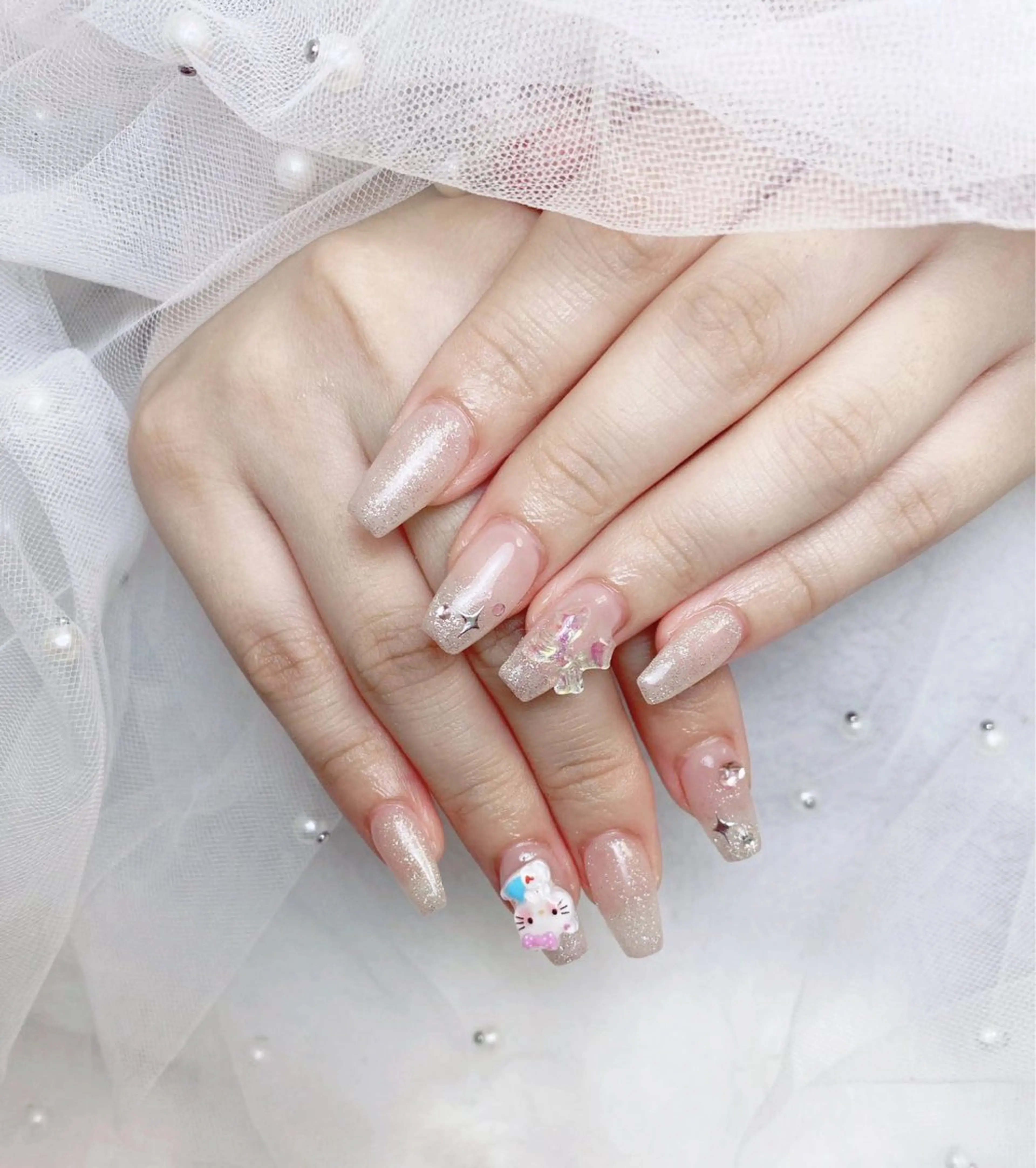 ネイル フレンチネイル ジェルネイル ハート 韓国ネイル マグネットネイル ハンドネイル ネイルサロン lotusのネイルデザイン